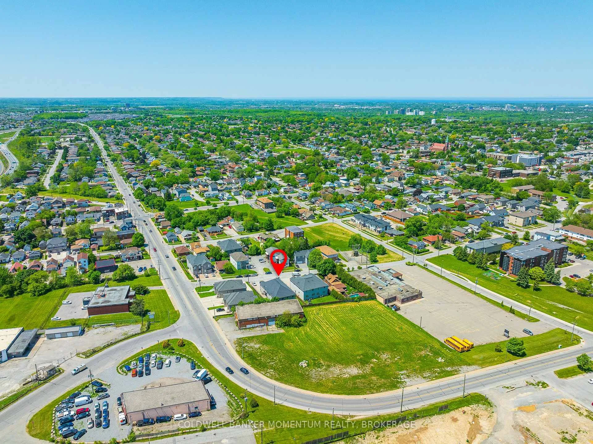 Photo 32 of 44 Cleveland Street, Thorold, Thorold Downtown — HOMEH
