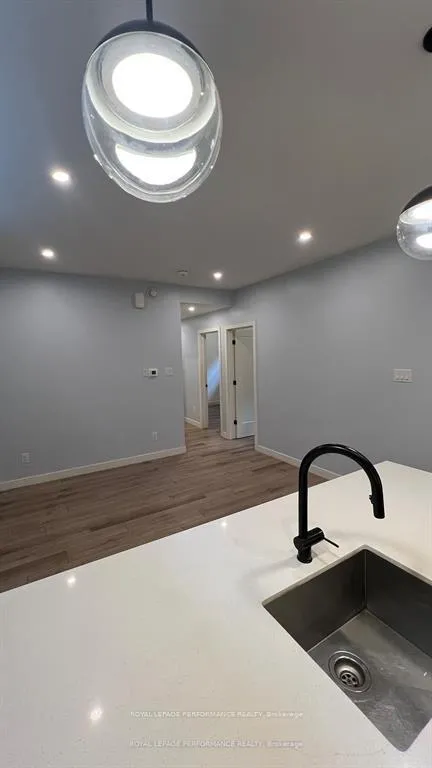 Photo 15 of 189 Unit A Stanley Avenue, Ottawa, New Edinburgh — HOMEH