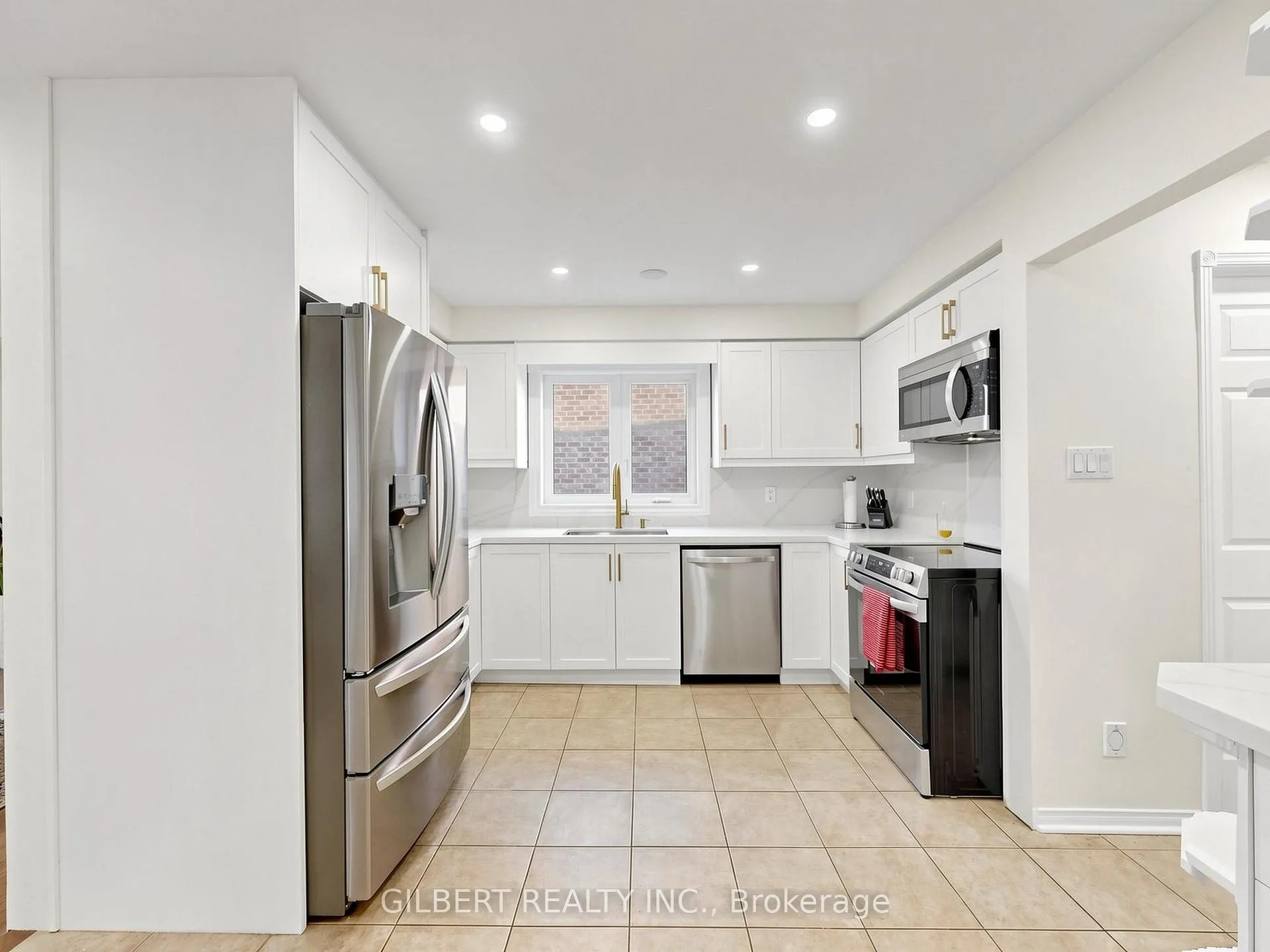 Photo 6 of 90 Chiswick Crescent, Aurora, Aurora Highlands — HOMEH