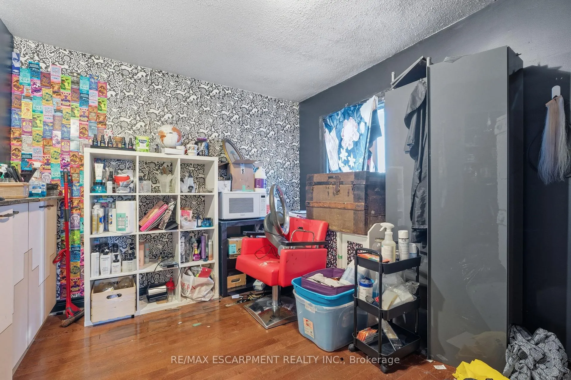Photo 13 of 355 Barton Street E, Hamilton, Landsdale — HOMEH