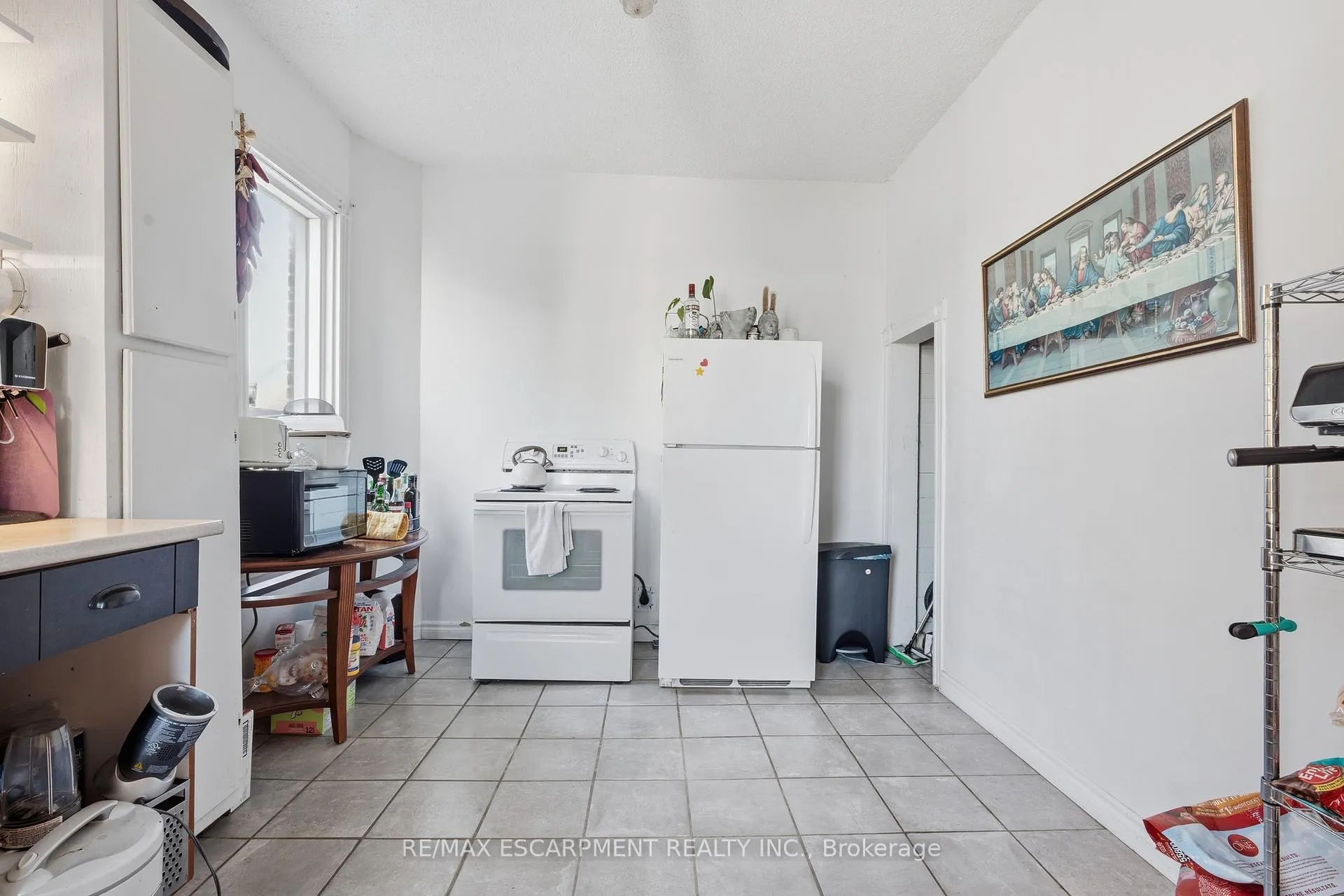 Photo 21 of 355 Barton Street E, Hamilton, Landsdale — HOMEH