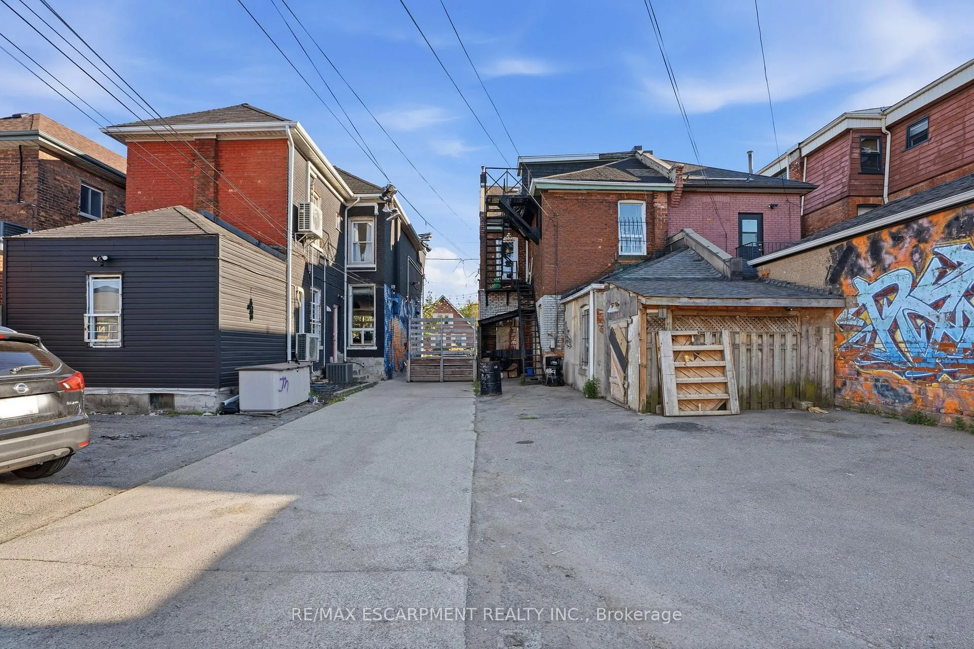 Photo 31 of 355 Barton Street E, Hamilton, Landsdale — HOMEH