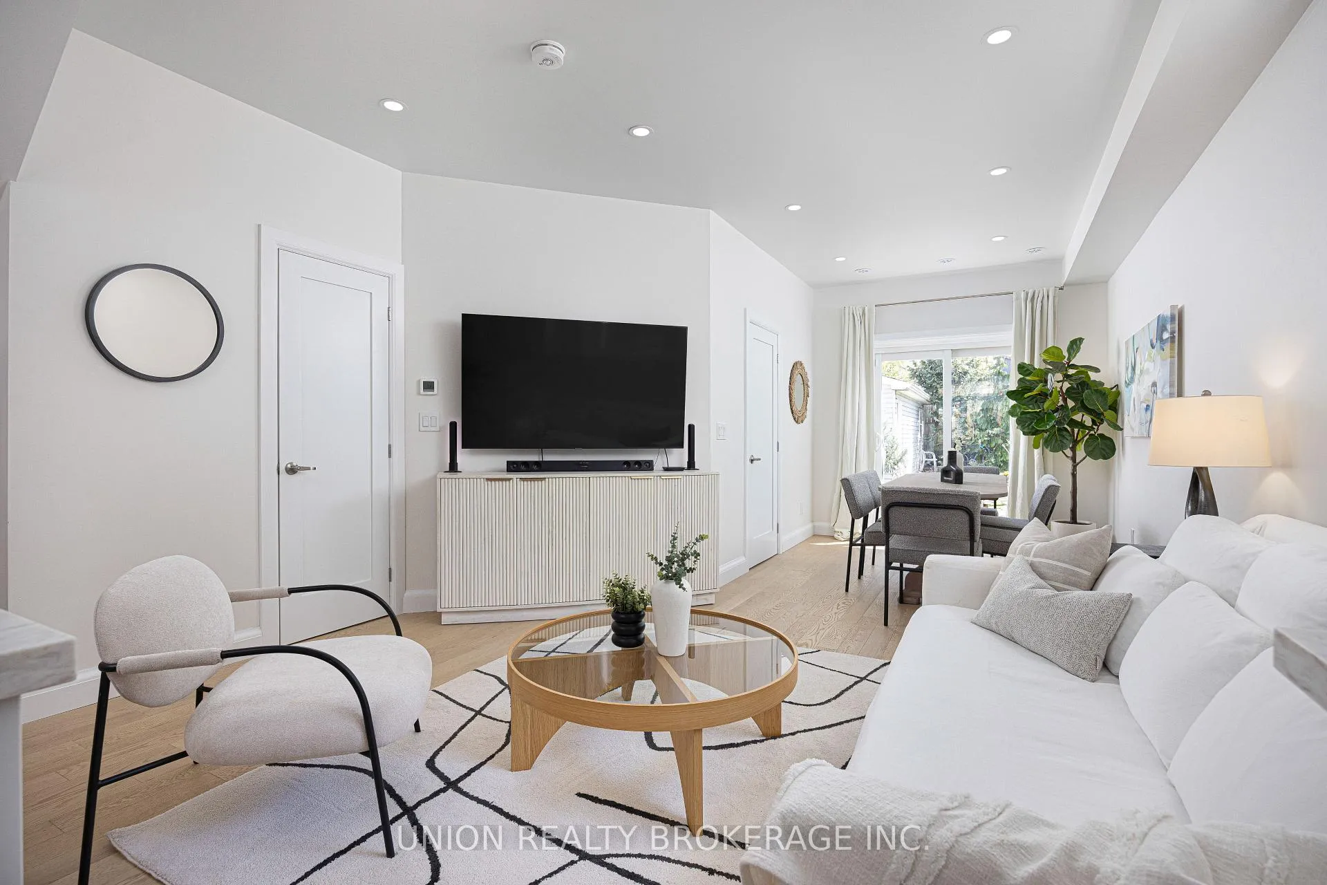 Photo 7 of 273 Lee Avenue, Toronto, The Beaches — HOMEH
