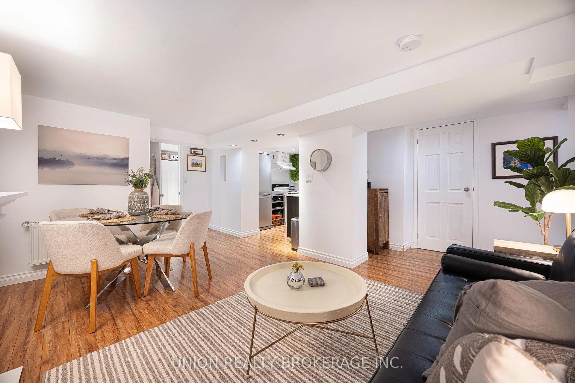Photo 31 of 273 Lee Avenue, Toronto, The Beaches — HOMEH