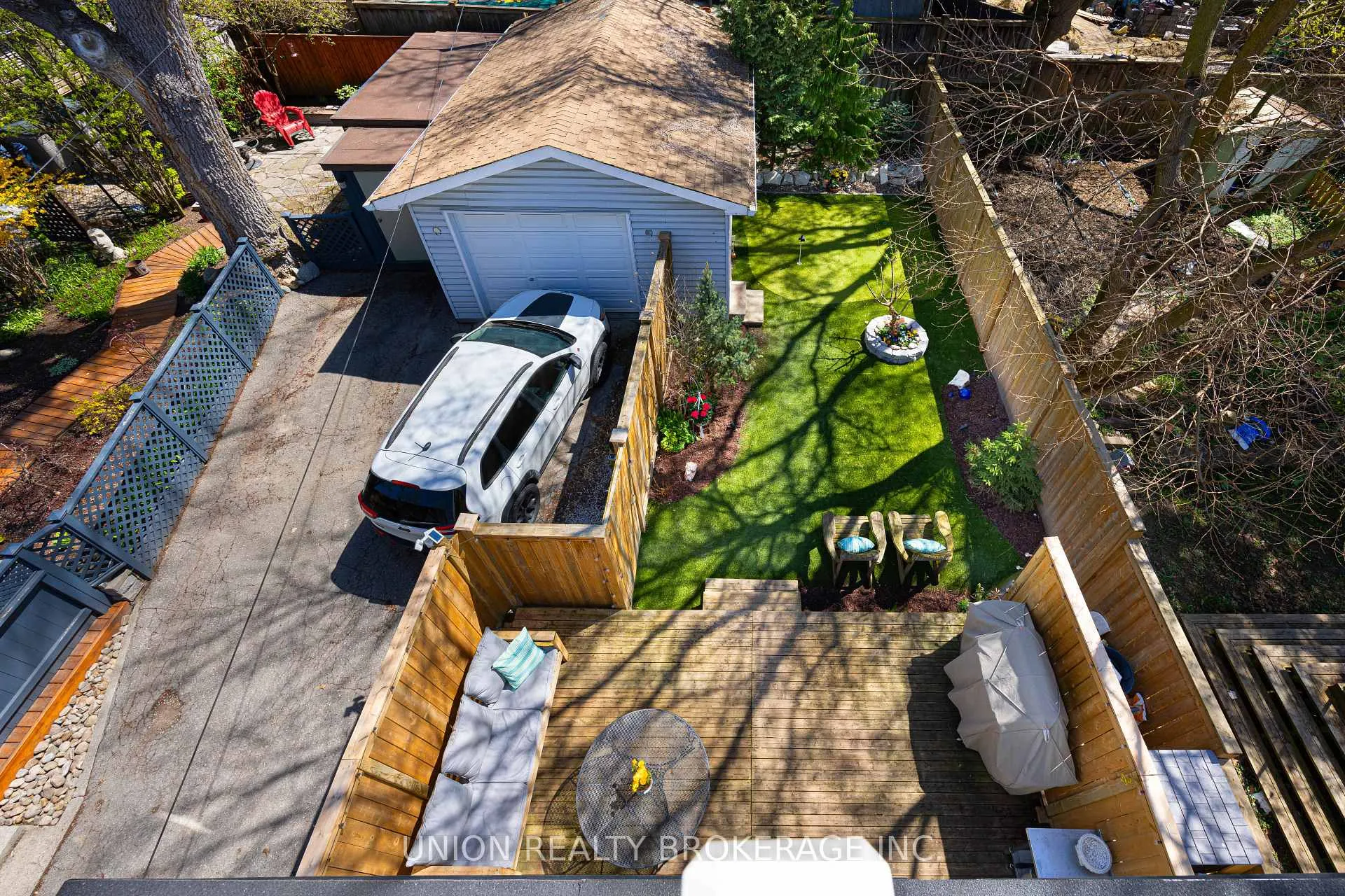 Photo 41 of 273 Lee Avenue, Toronto, The Beaches — HOMEH