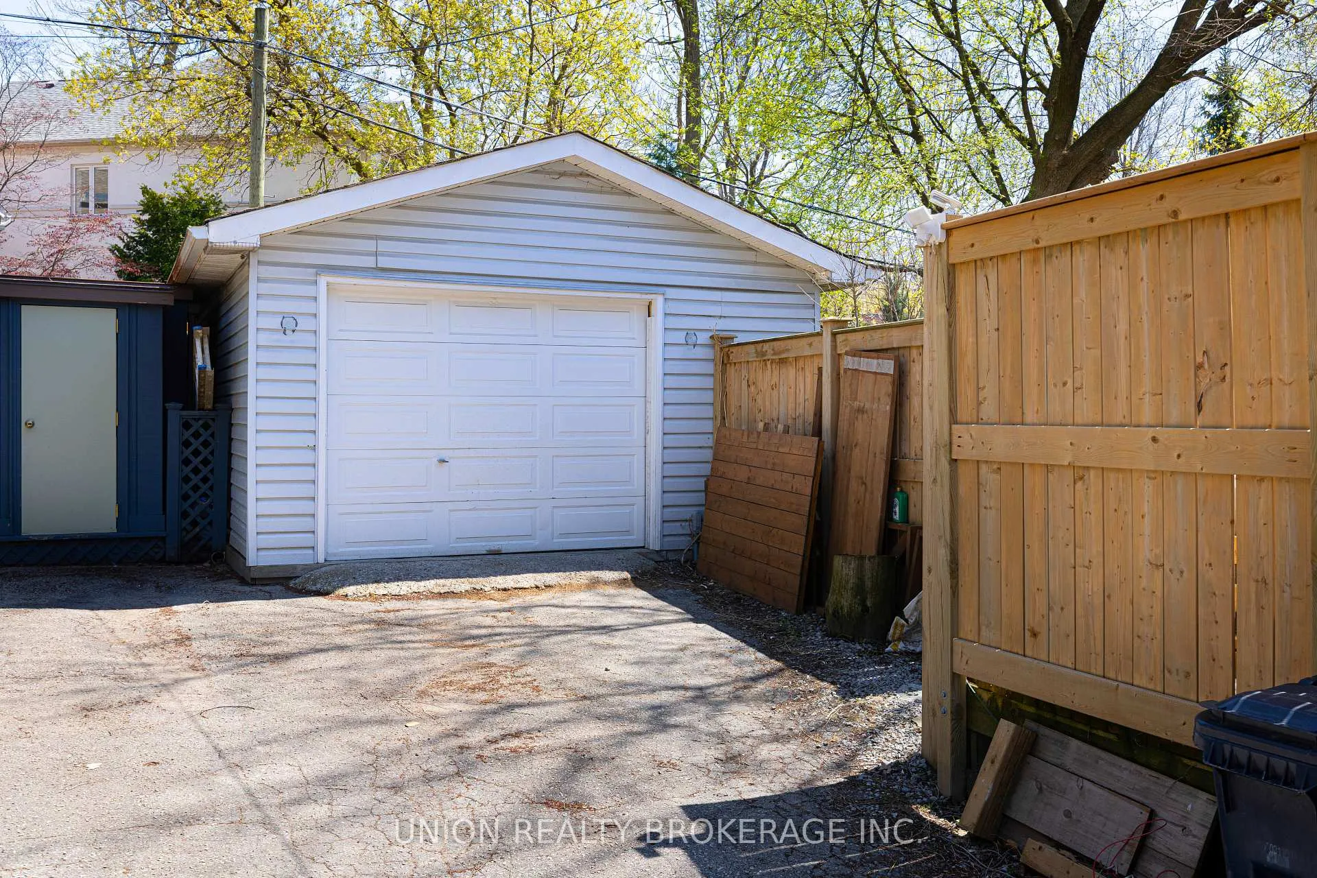 Photo 42 of 273 Lee Avenue, Toronto, The Beaches — HOMEH