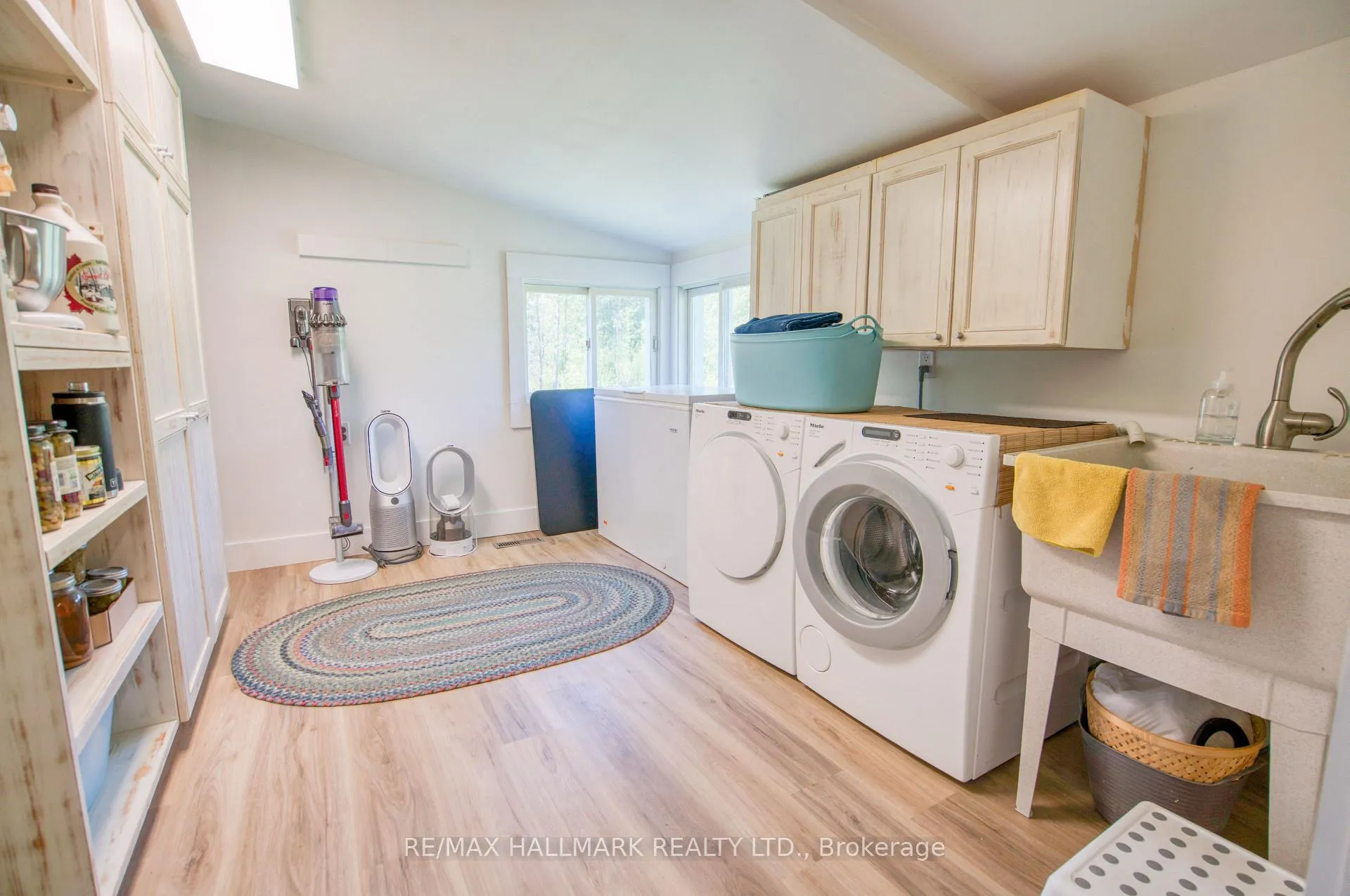 Photo 15 of 1120 Donaldson Road, Frontenac, Frontenac North — HOMEH