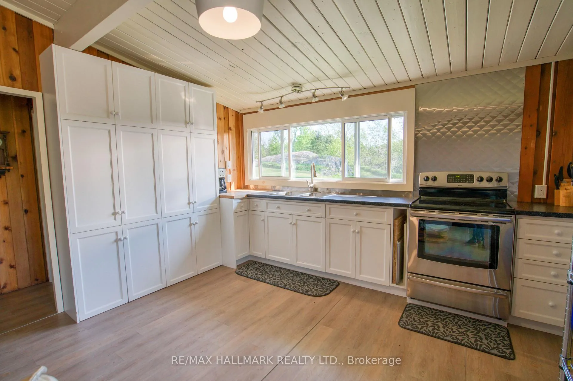 Photo 31 of 1120 Donaldson Road, Frontenac, Frontenac North — HOMEH