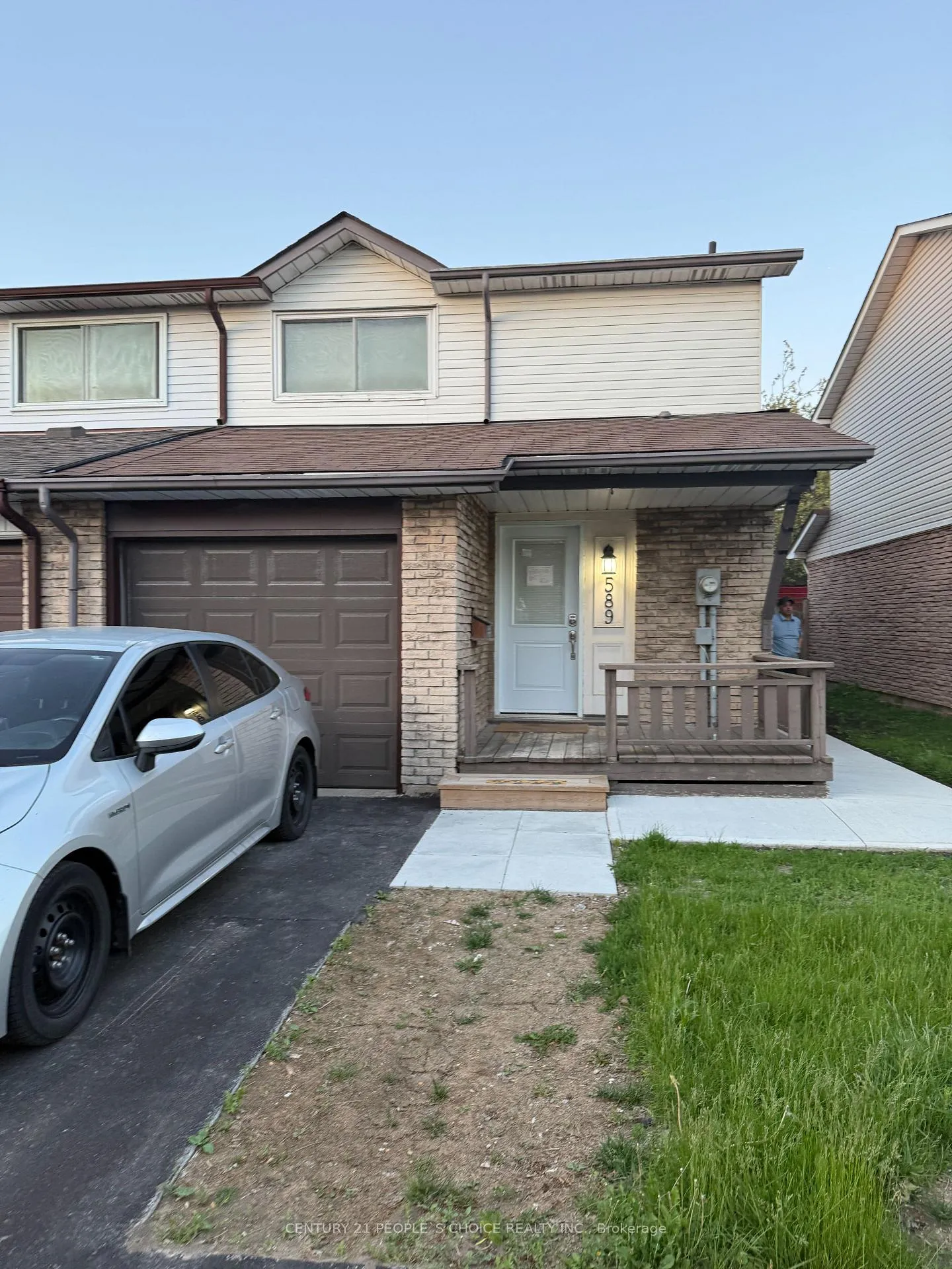 Photo 1 of 589 Dorchester Drive, Oshawa, Vanier — HOMEH