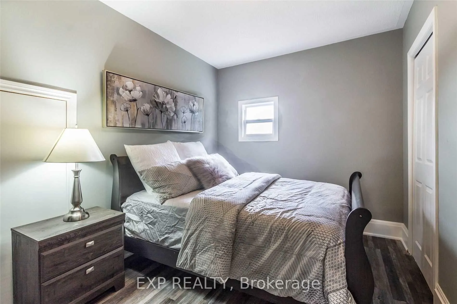 Photo 2 of 97 Ontario Avenue, Hamilton, Stinson — HOMEH