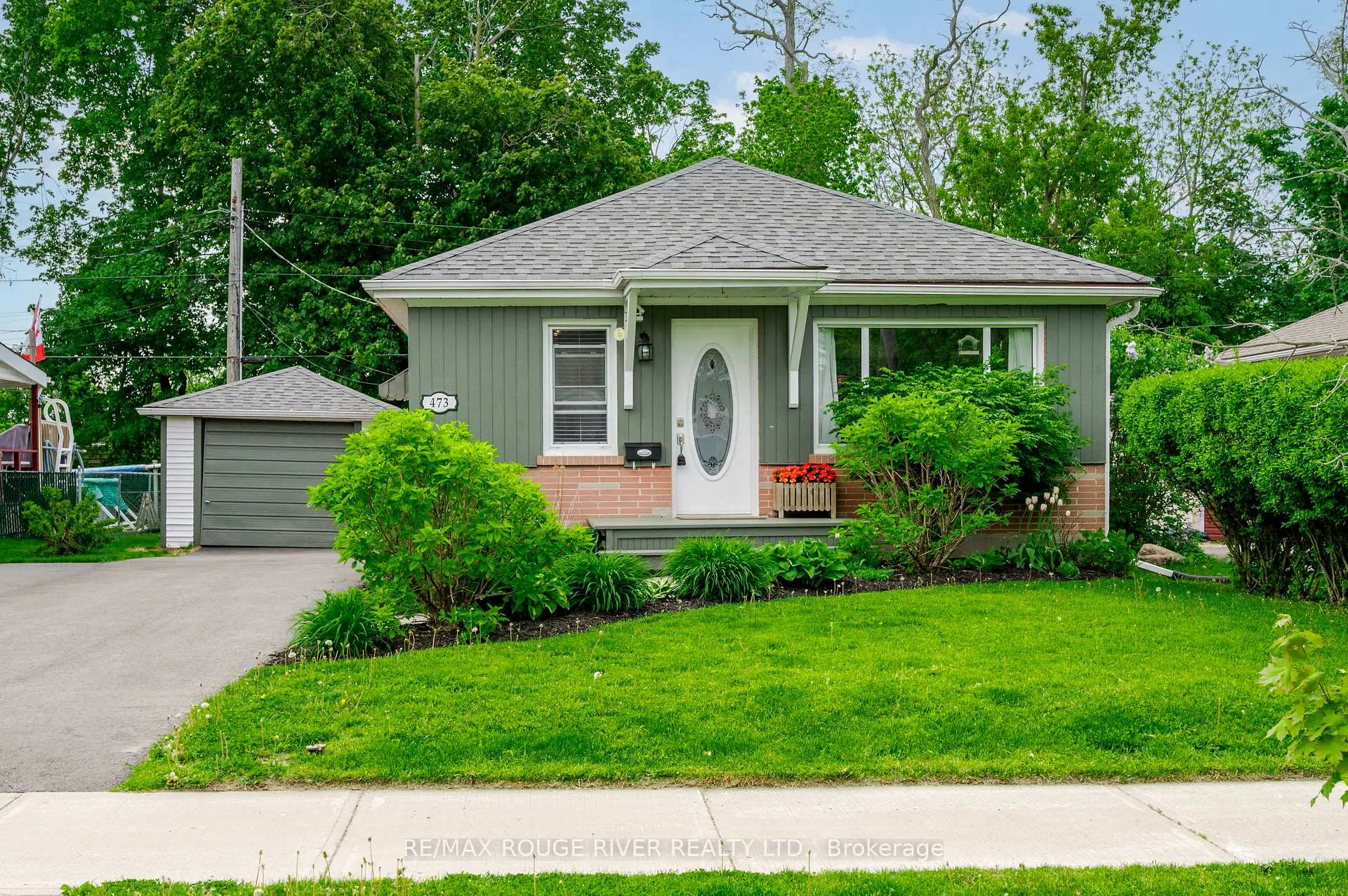 Photo 1 of 473 Cordach Crescent, Peterborough, Town Ward 3 — HOMEH