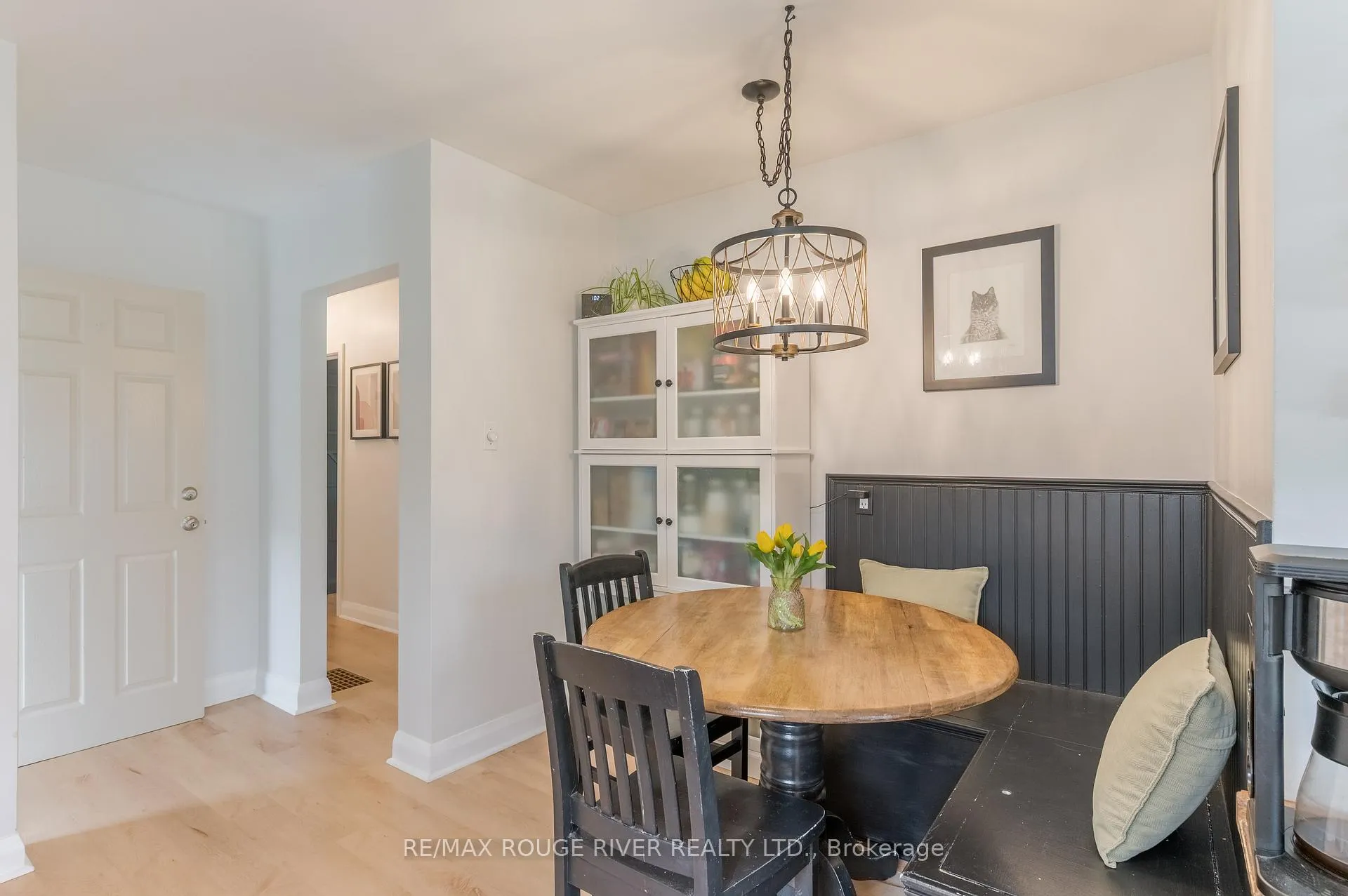 Photo 5 of 473 Cordach Crescent, Peterborough, Town Ward 3 — HOMEH