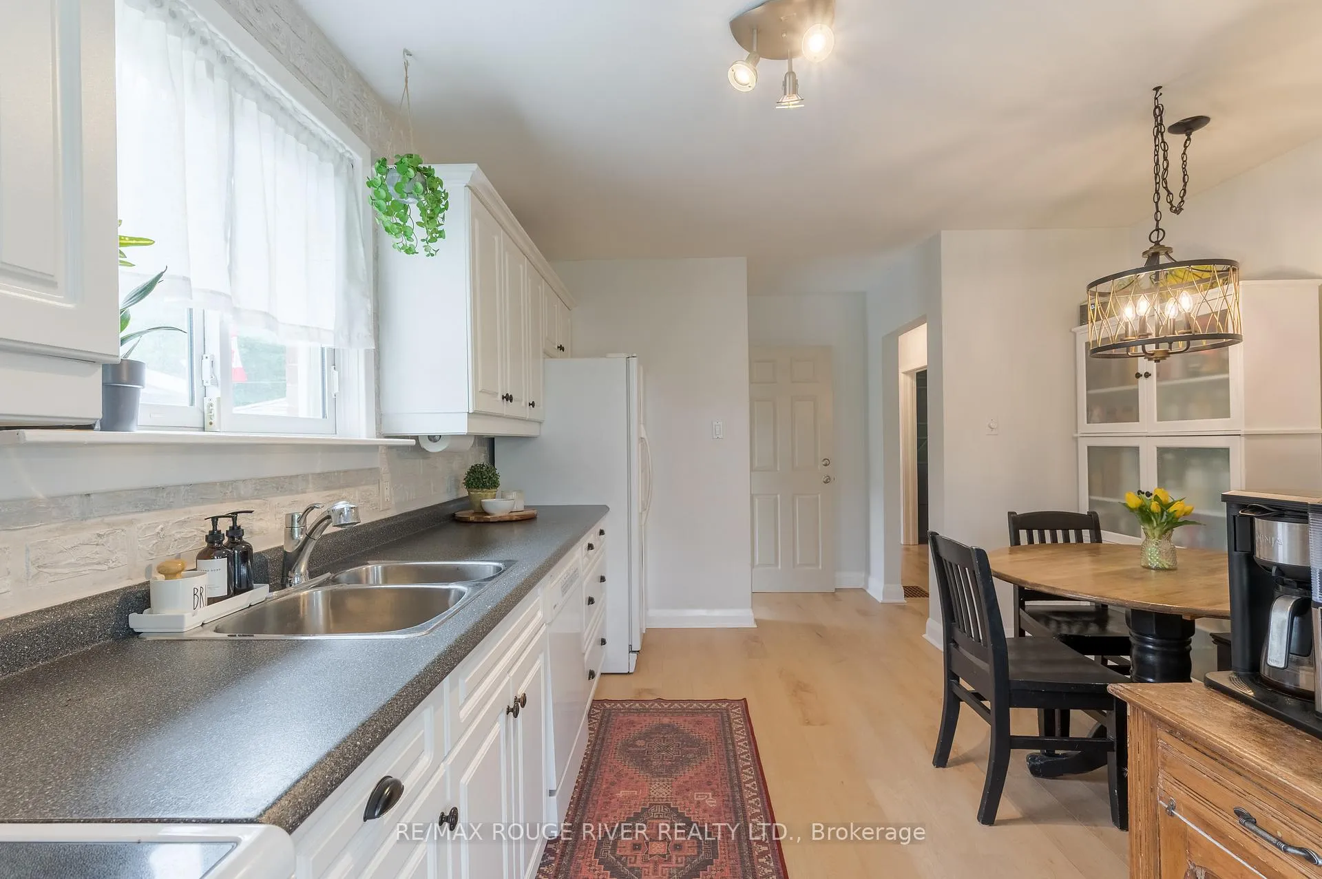 Photo 8 of 473 Cordach Crescent, Peterborough, Town Ward 3 — HOMEH