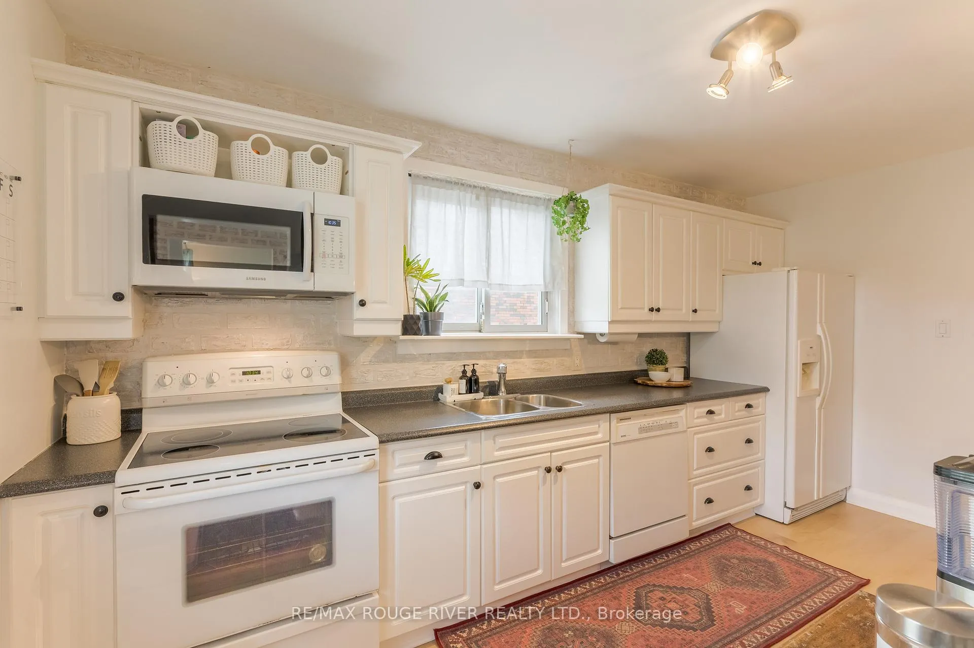 Photo 9 of 473 Cordach Crescent, Peterborough, Town Ward 3 — HOMEH