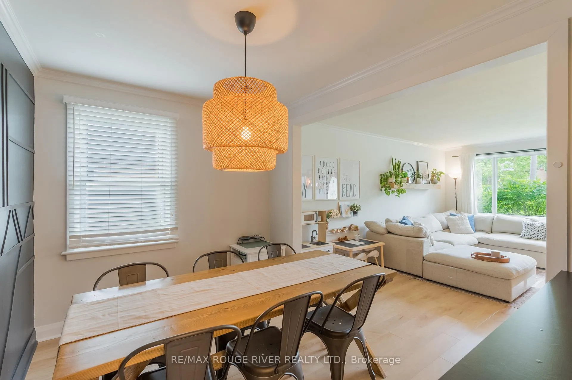 Photo 10 of 473 Cordach Crescent, Peterborough, Town Ward 3 — HOMEH