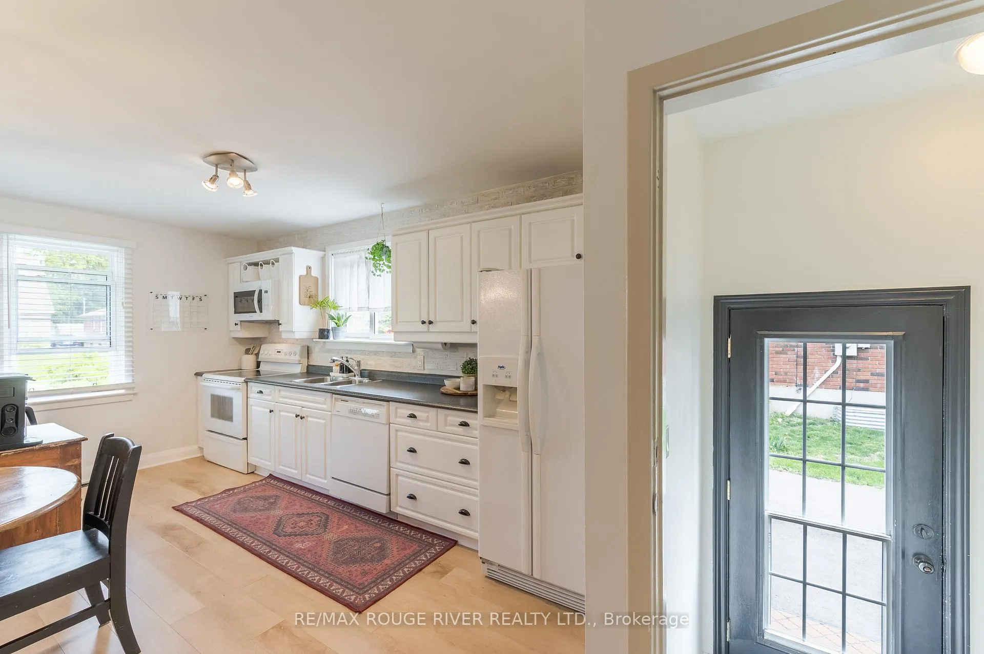 Photo 12 of 473 Cordach Crescent, Peterborough, Town Ward 3 — HOMEH