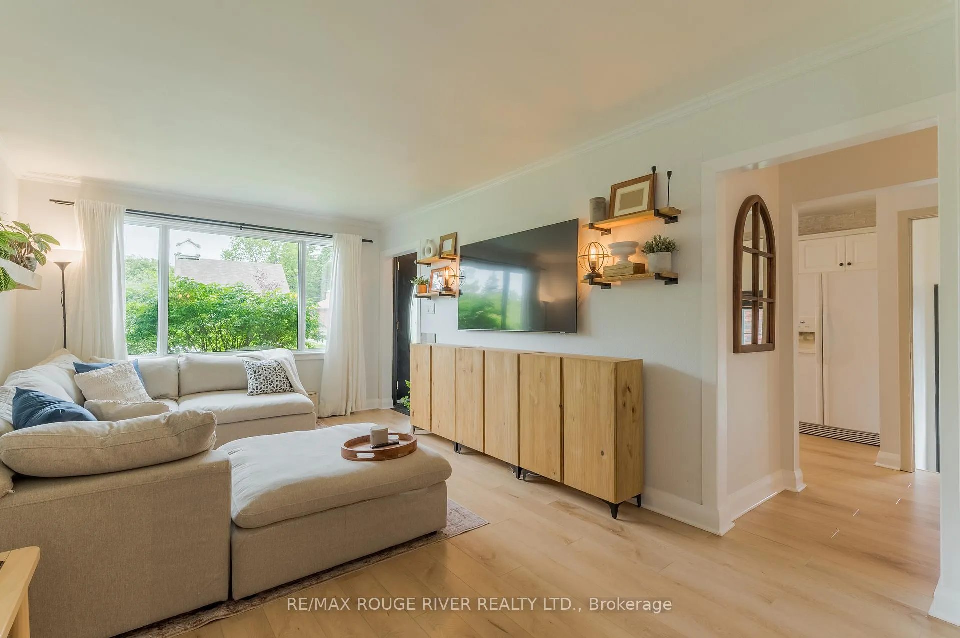 Photo 15 of 473 Cordach Crescent, Peterborough, Town Ward 3 — HOMEH