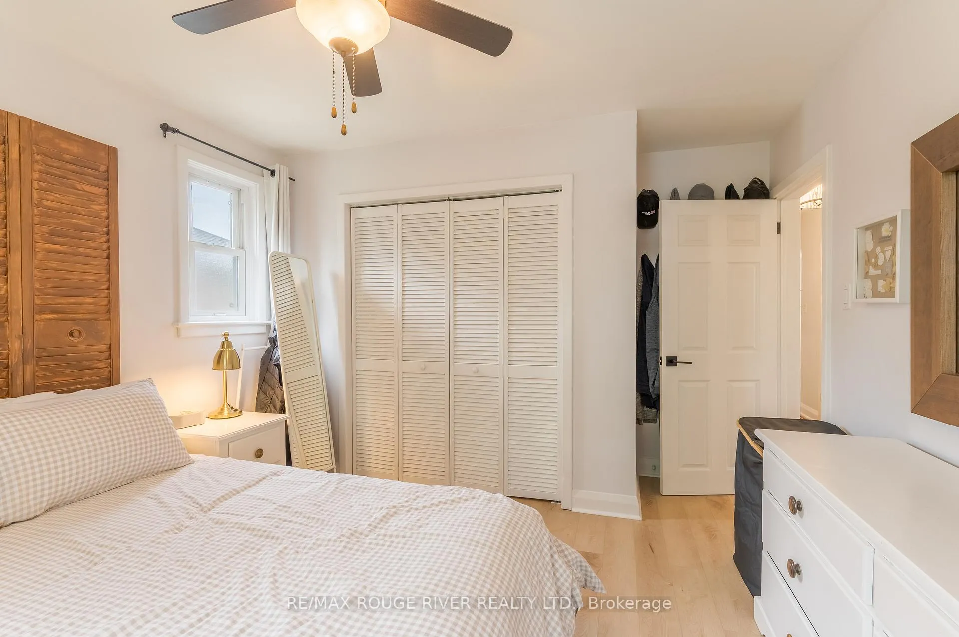Photo 19 of 473 Cordach Crescent, Peterborough, Town Ward 3 — HOMEH