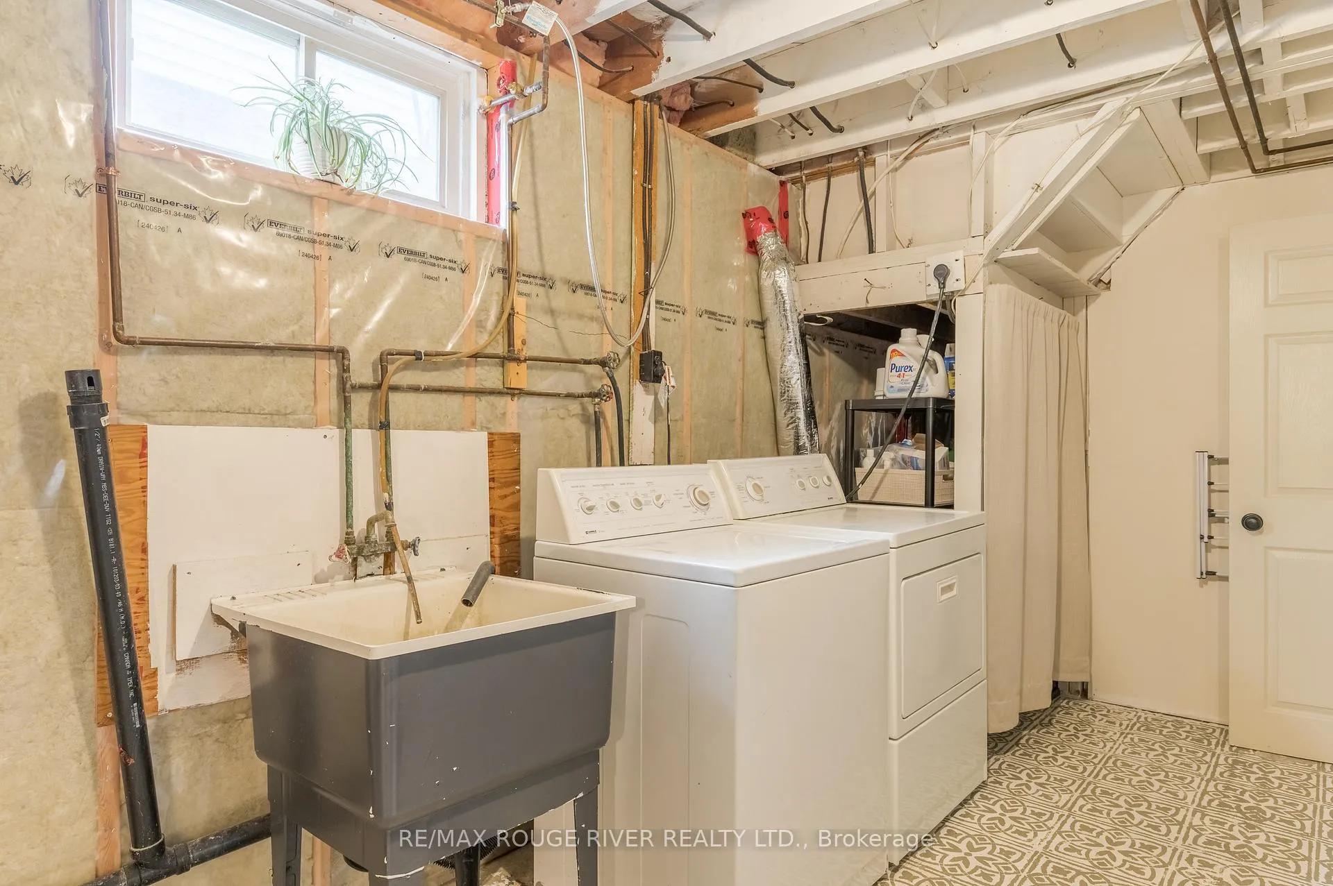 Photo 31 of 473 Cordach Crescent, Peterborough, Town Ward 3 — HOMEH