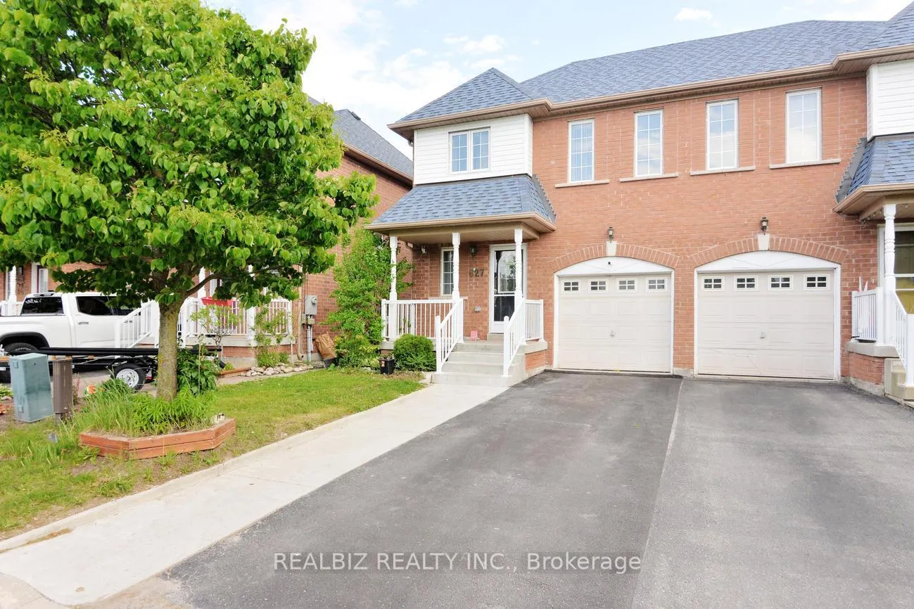 Photo 1 of 627 Caboto Trail, Markham, Village Green-South Unionville — HOMEH