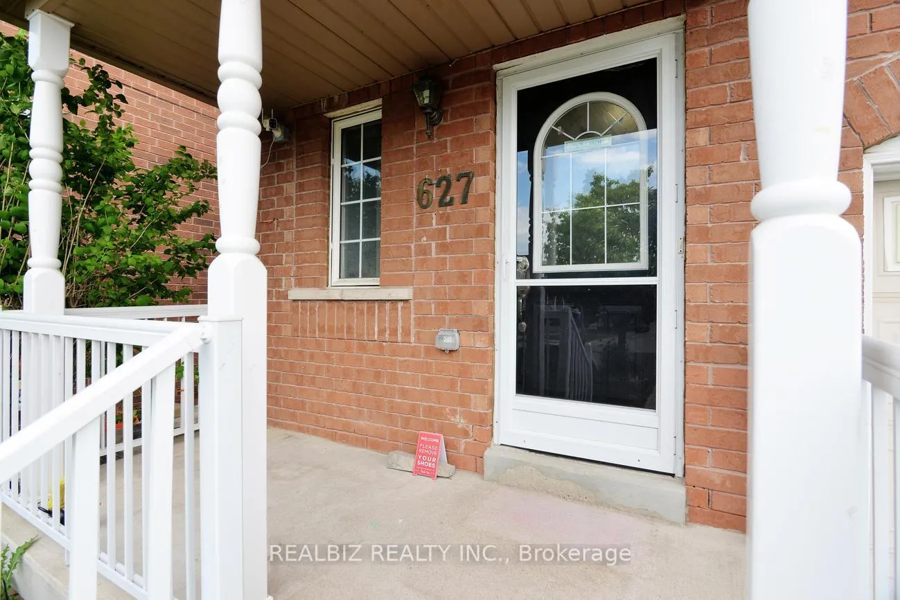 Photo 4 of 627 Caboto Trail, Markham, Village Green-South Unionville — HOMEH