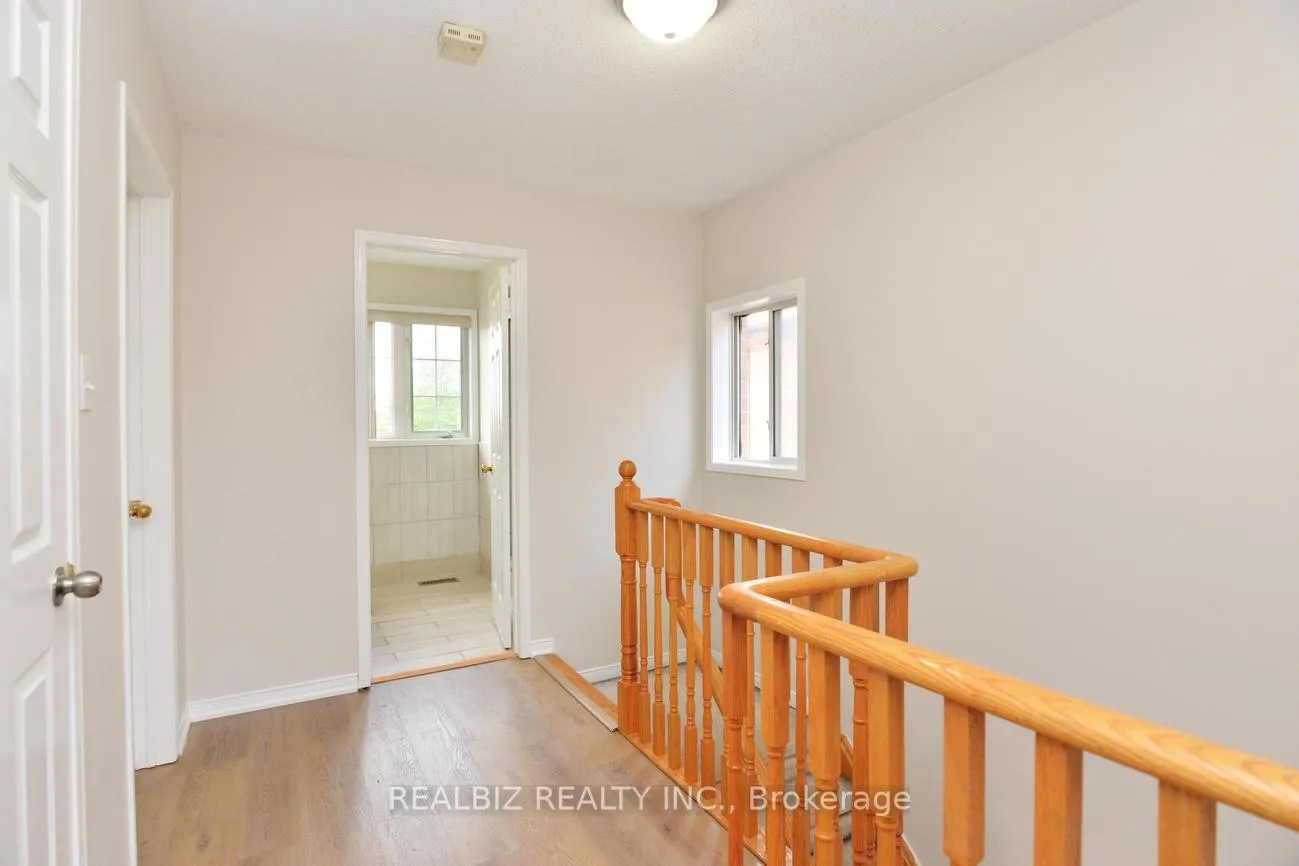 Photo 14 of 627 Caboto Trail, Markham, Village Green-South Unionville — HOMEH