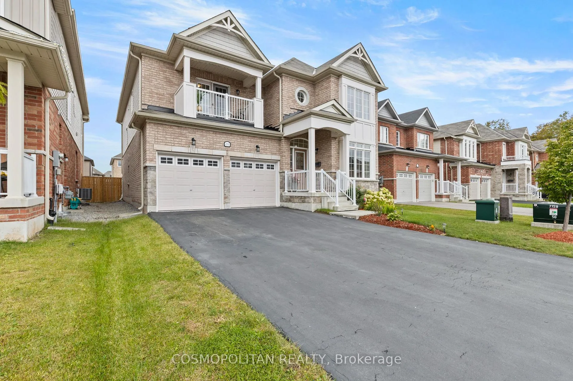 Photo 2 of 4500 Eclipse Way, Niagara Falls, Lyons Creek — HOMEH