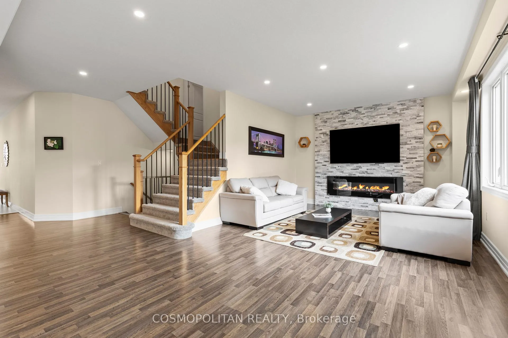 Photo 15 of 4500 Eclipse Way, Niagara Falls, Lyons Creek — HOMEH