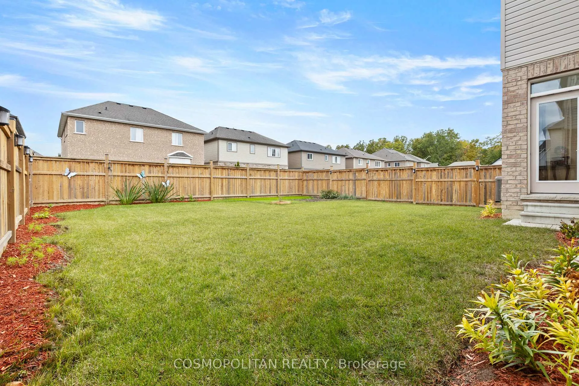 Photo 32 of 4500 Eclipse Way, Niagara Falls, Lyons Creek — HOMEH