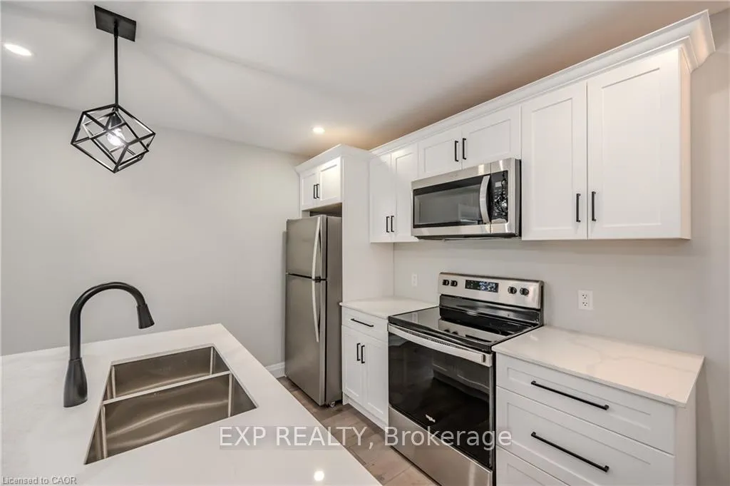 Photo 9 of 16A Hincks Street, Wilmot, New Hamburg — HOMEH