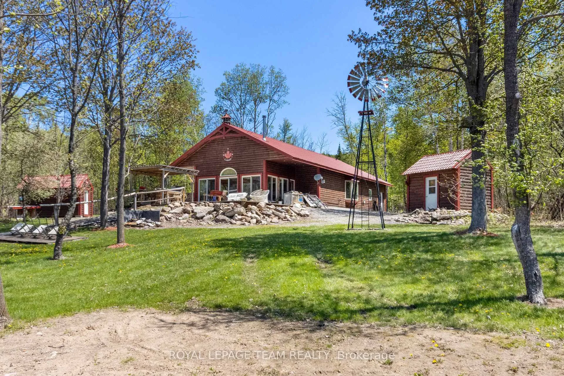 Photo 2 of 697 Curtiss Road, Madawaska Valley, Madawaska Valley — HOMEH