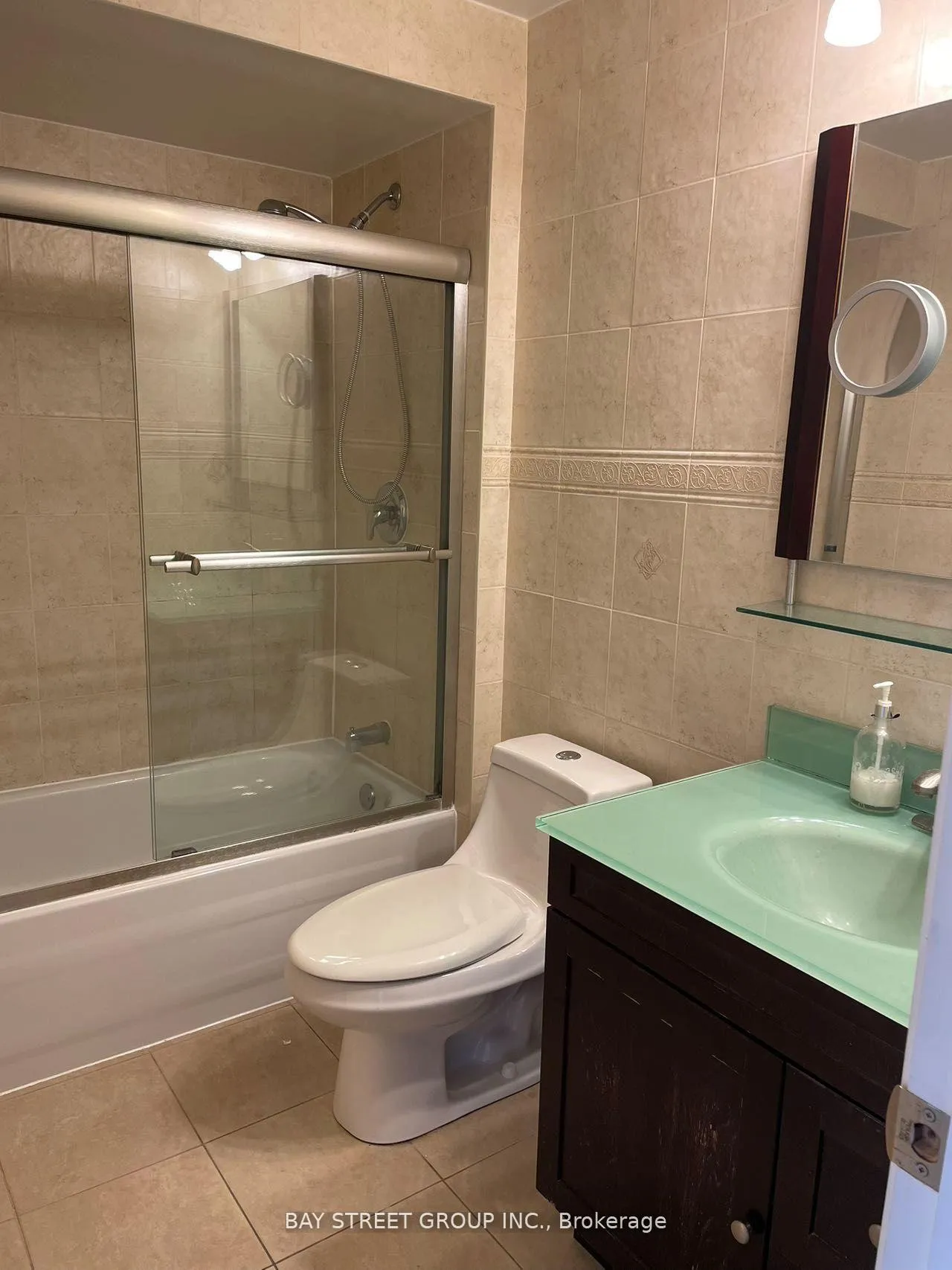 Photo 8 of 46 Hendon Road, Markham, Milliken Mills East — HOMEH