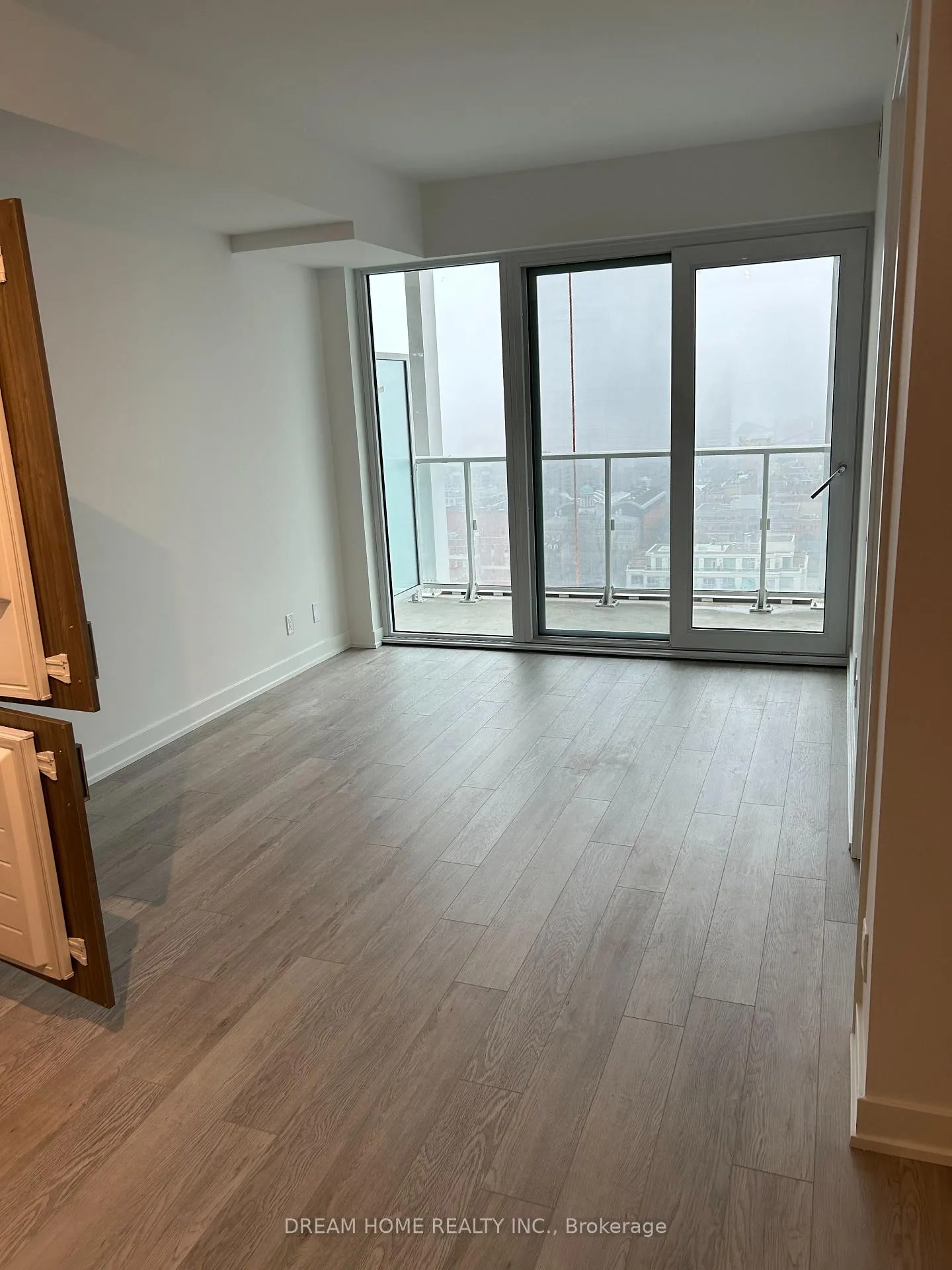 Photo 4 of Unit 2309, 88 Queen Street E, Toronto, Church-Yonge Corridor — HOMEH
