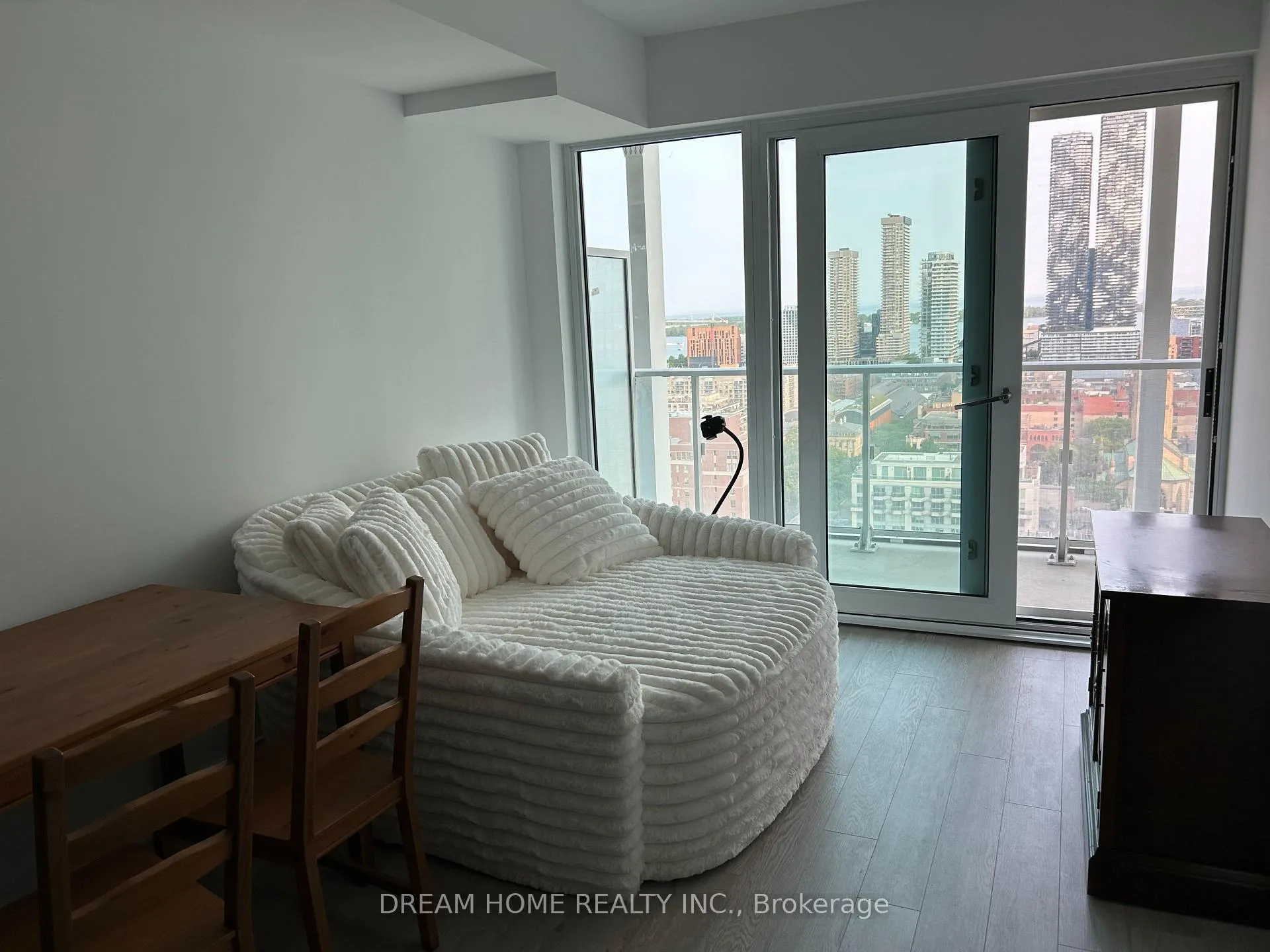 Photo 6 of Unit 2309, 88 Queen Street E, Toronto, Church-Yonge Corridor — HOMEH