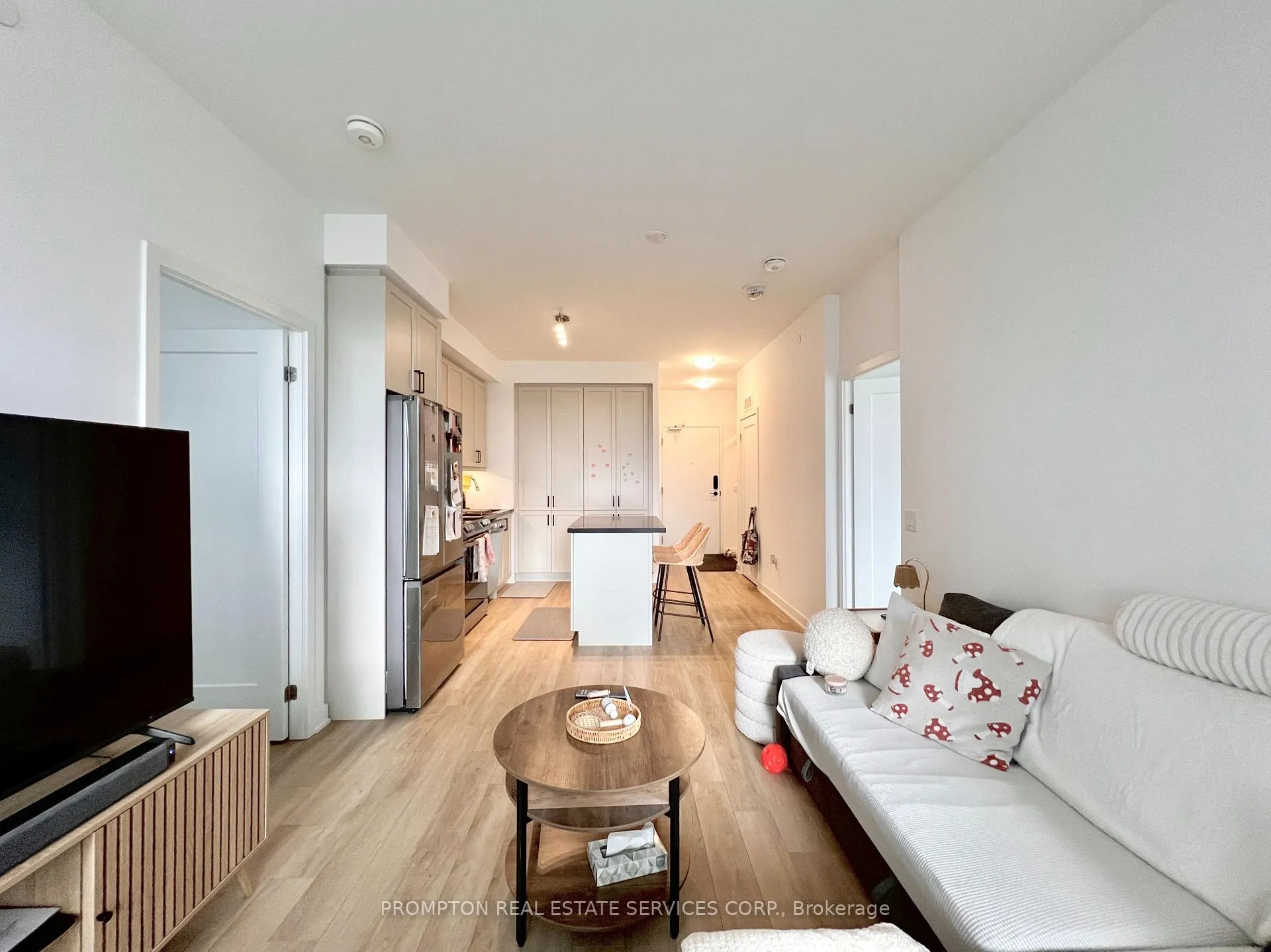 Photo 11 of Unit 1208, 95 Oneida Crescent, Richmond Hill, Langstaff — HOMEH