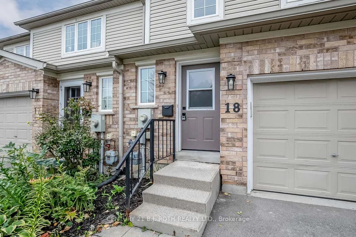 Photo 4 of Unit 18, 430 Mapleview Drive E, Barrie, Painswick South — HOMEH