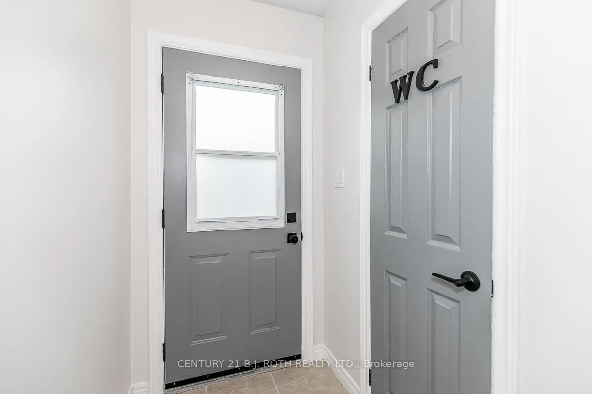 Photo 5 of Unit 18, 430 Mapleview Drive E, Barrie, Painswick South — HOMEH
