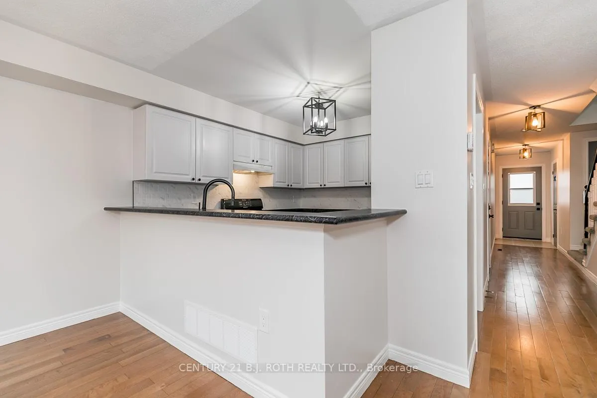 Photo 14 of Unit 18, 430 Mapleview Drive E, Barrie, Painswick South — HOMEH