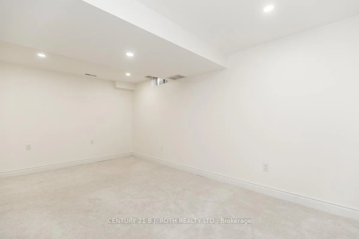 Photo 37 of Unit 18, 430 Mapleview Drive E, Barrie, Painswick South — HOMEH