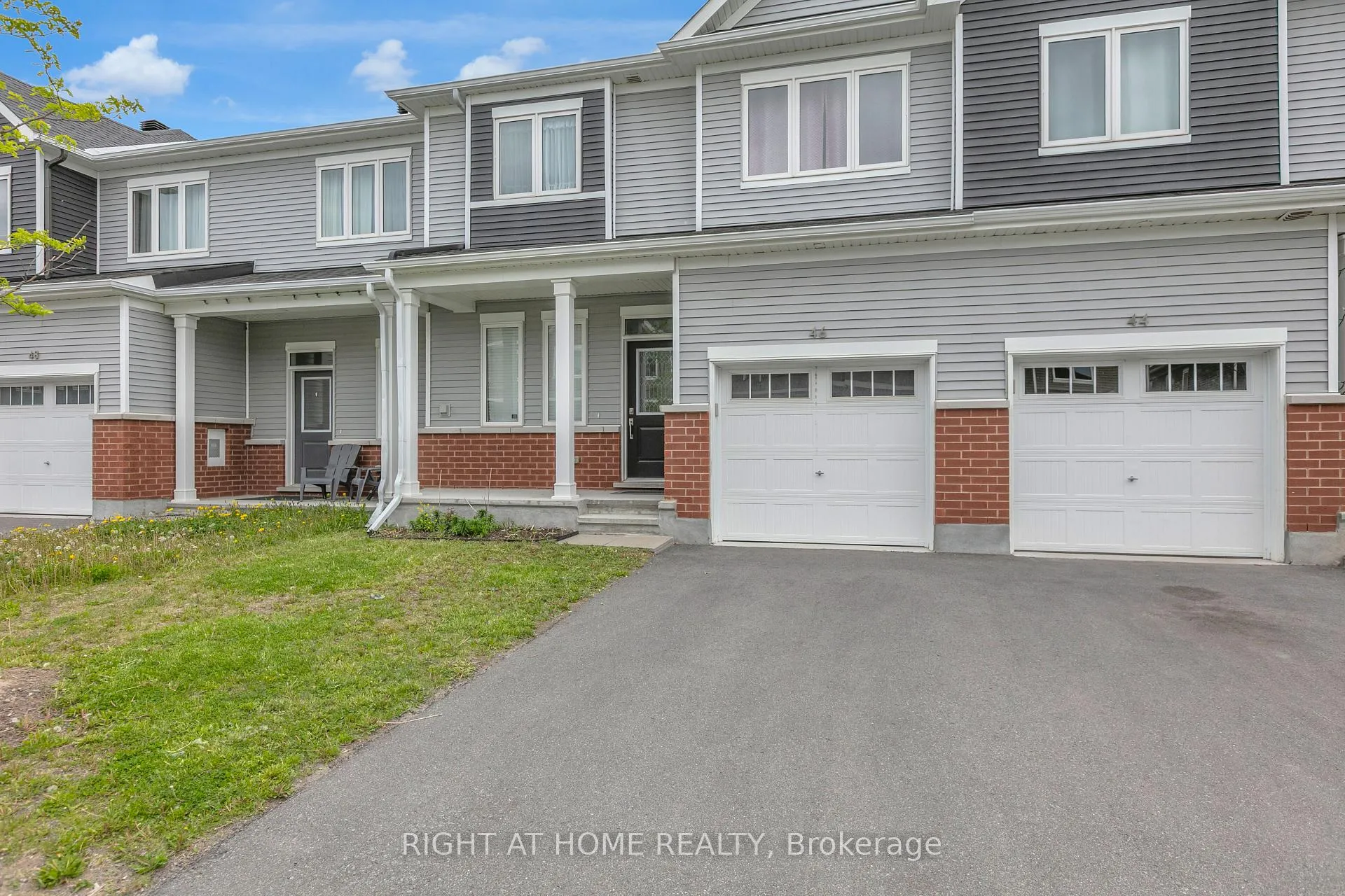 Photo 2 of 46 Focality Crescent, Ottawa, Barrhaven - Half Moon Bay — HOMEH