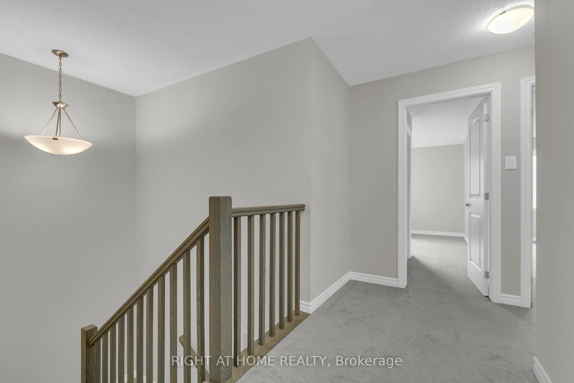 Photo 14 of 46 Focality Crescent, Ottawa, Barrhaven - Half Moon Bay — HOMEH