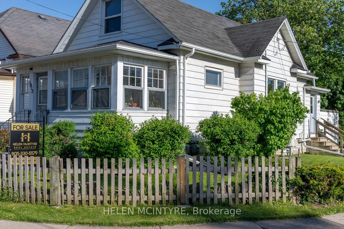Front of 5012 Morrison Street