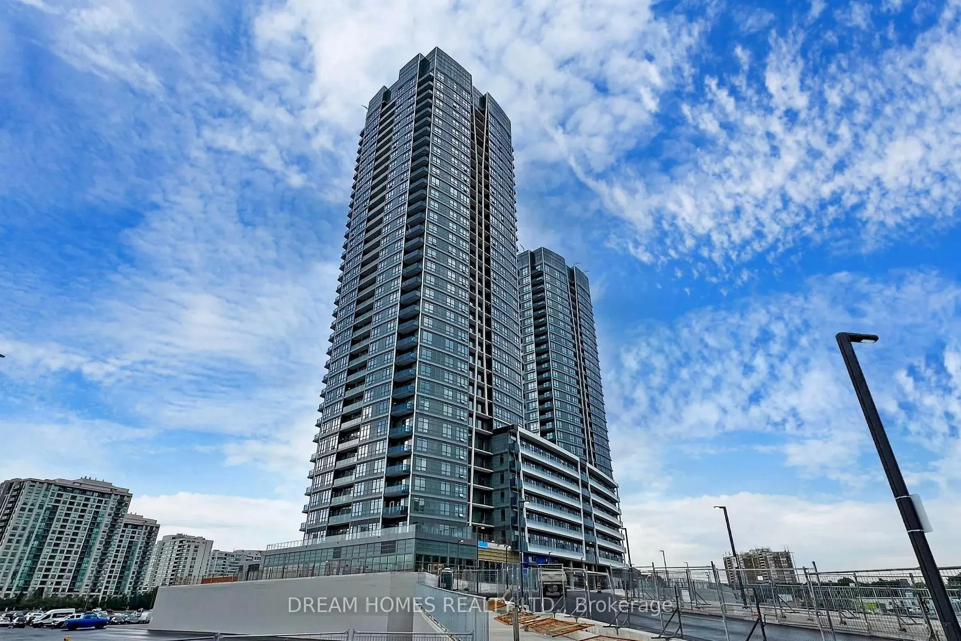 Front of Unit 3303, 30 Upper Mall Way