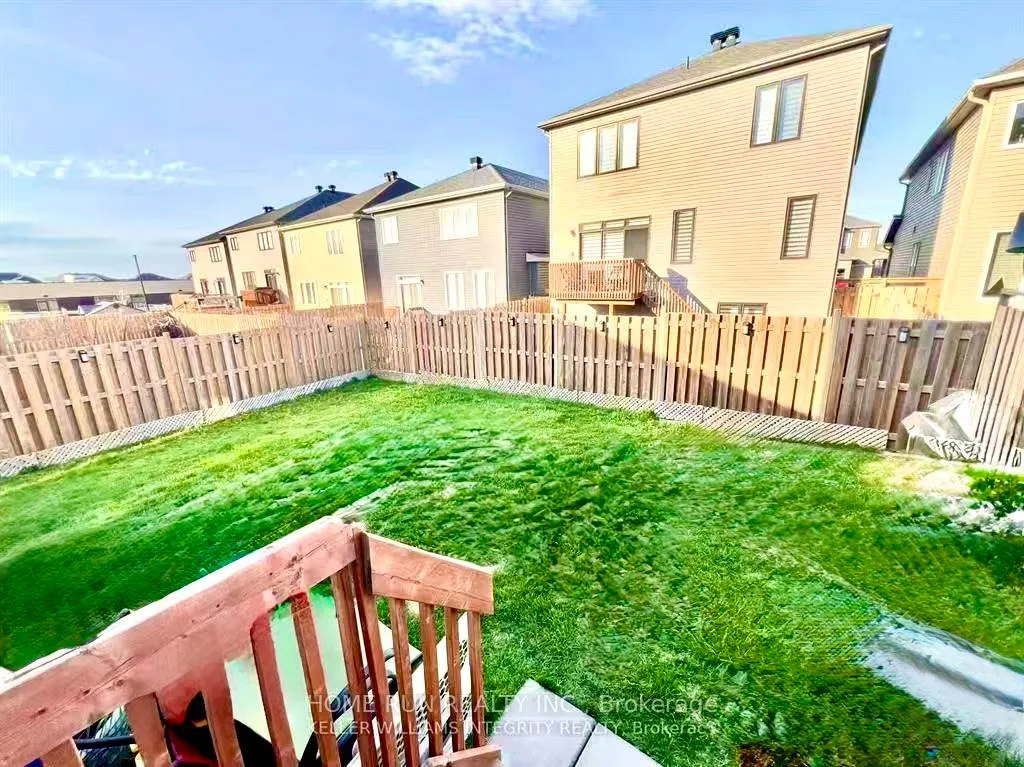 Photo 12 of 135 Teelin Circle, Ottawa, Barrhaven - Half Moon Bay — HOMEH