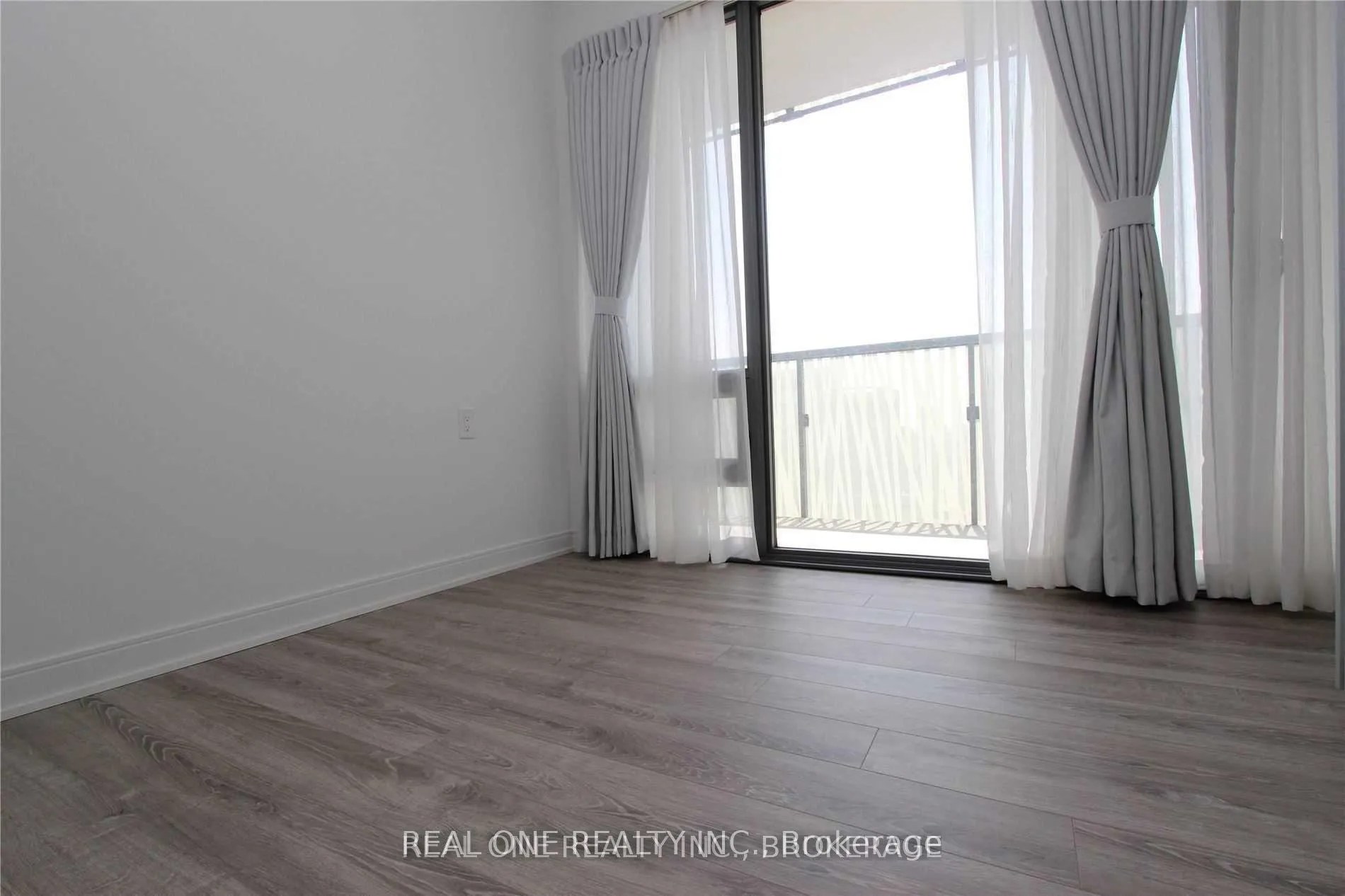 Photo 5 of Unit 2005, 50 Charles Street, Toronto, Church-Yonge Corridor — HOMEH