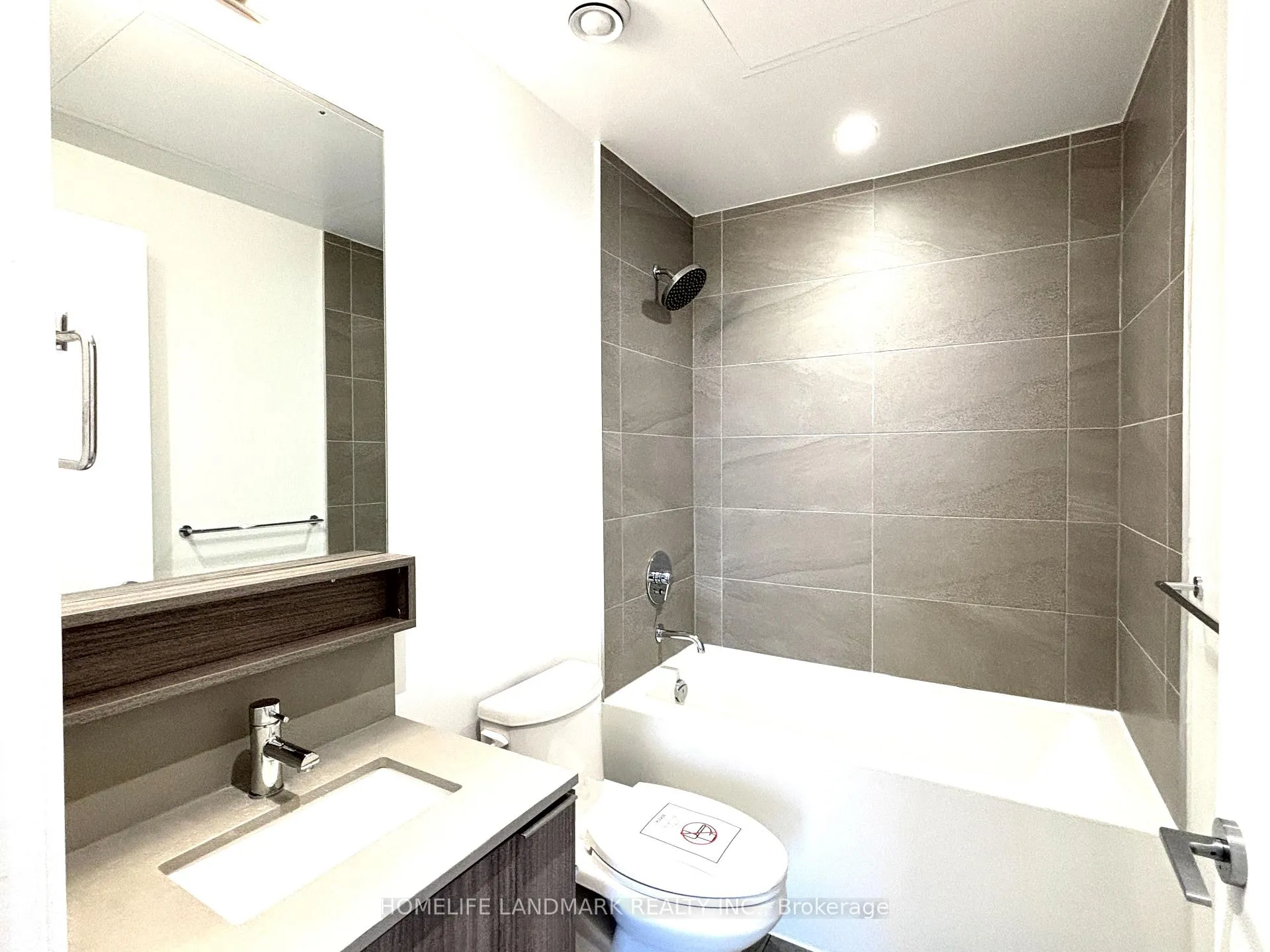 Photo 13 of Unit 2001, 898 Portage Parkway, Vaughan, Vaughan Corporate Centre — HOMEH