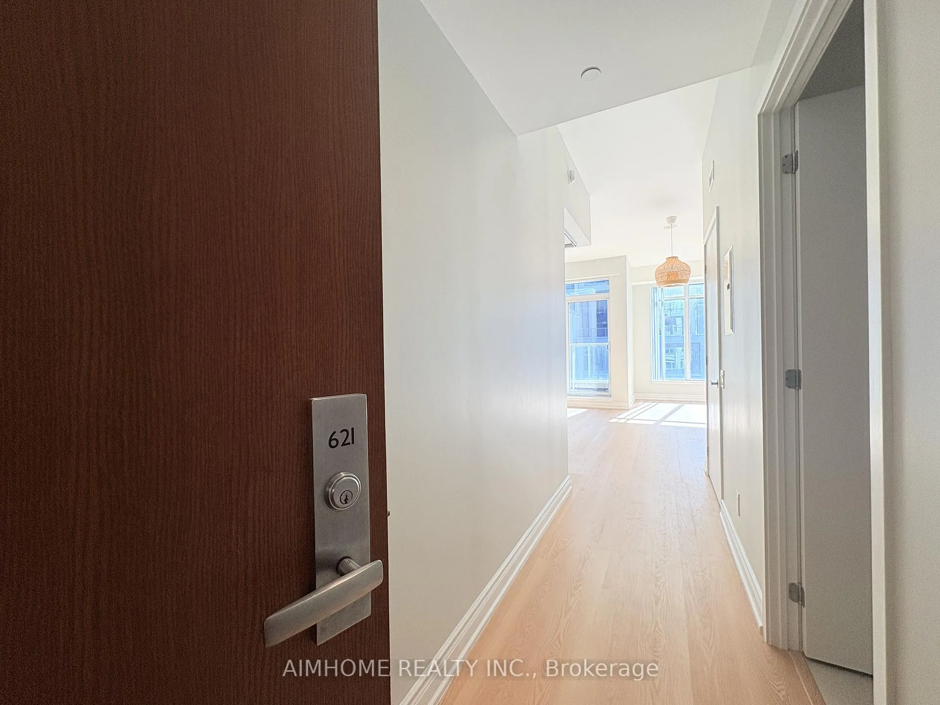Photo 5 of Unit 621, 783 Bathurst Street, Toronto, University — HOMEH