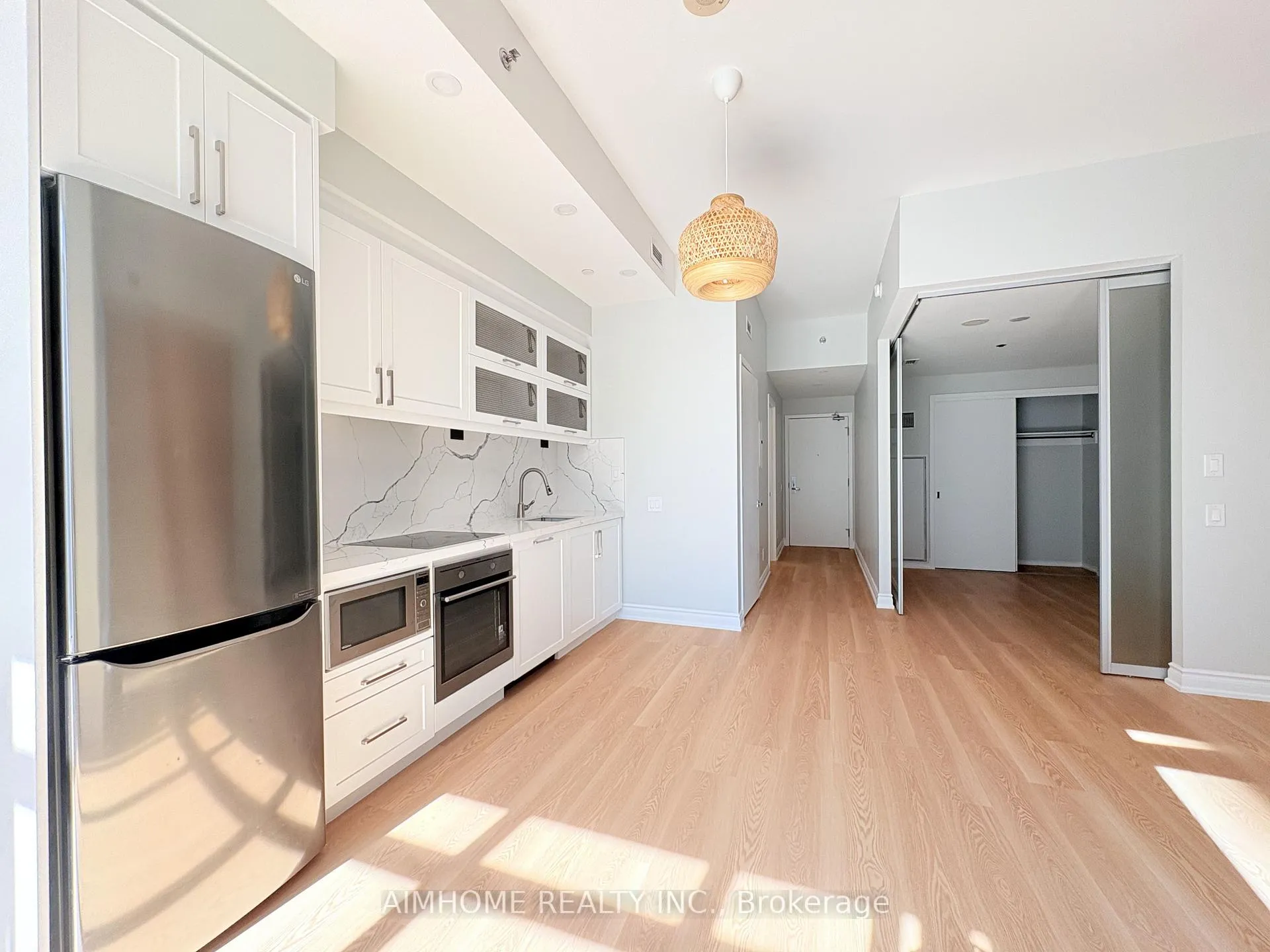 Photo 7 of Unit 621, 783 Bathurst Street, Toronto, University — HOMEH