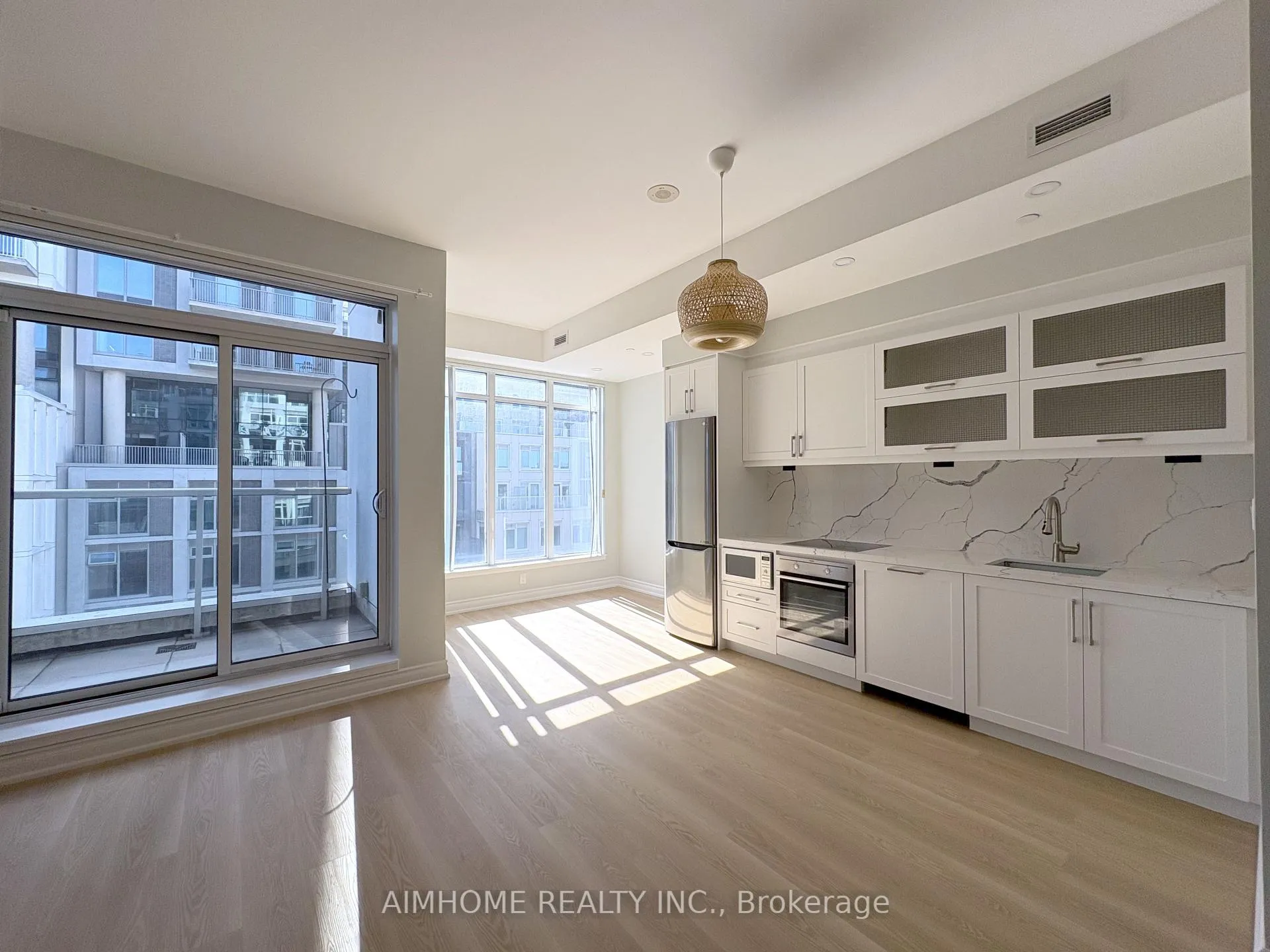 Photo 14 of Unit 621, 783 Bathurst Street, Toronto, University — HOMEH