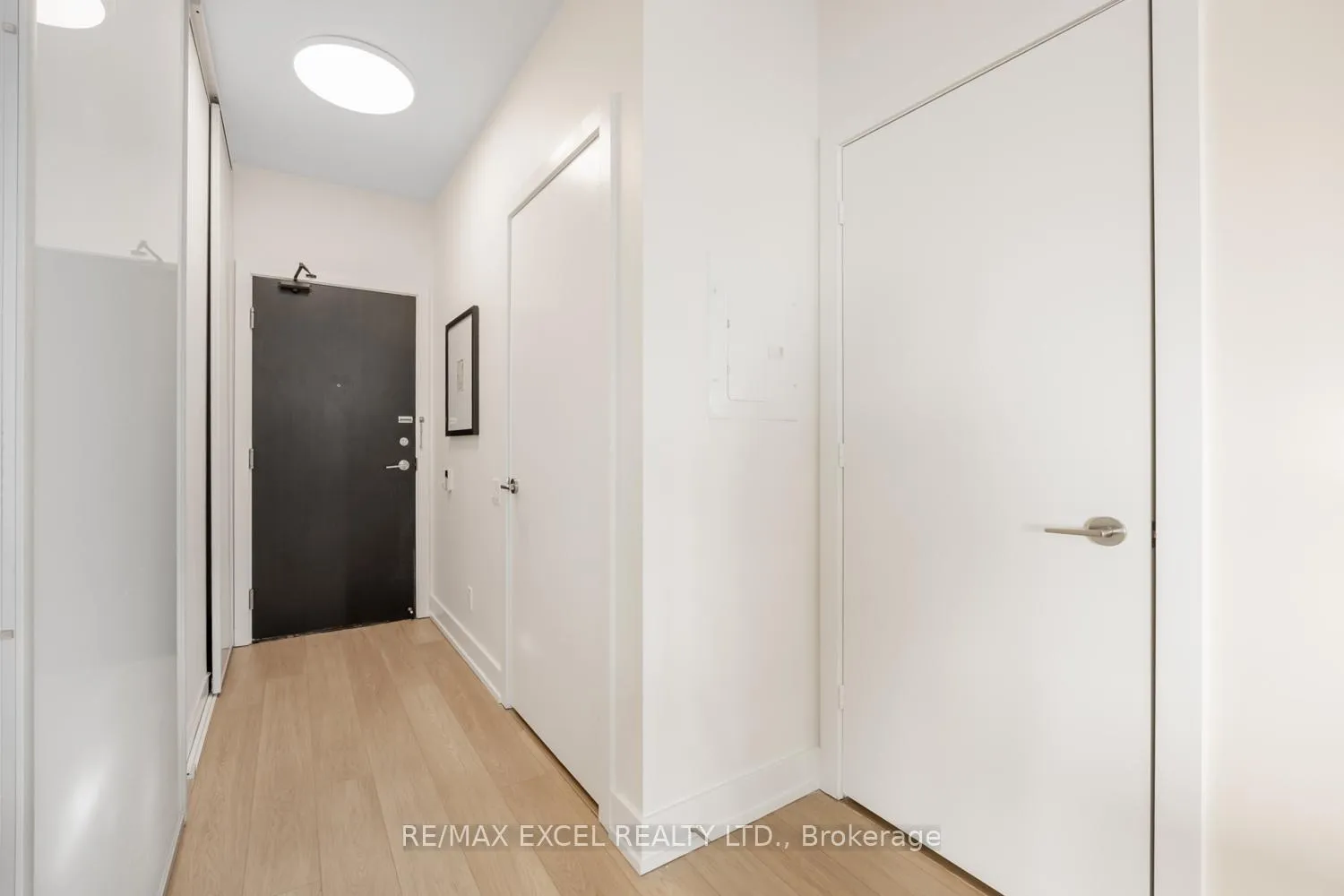 Photo 3 of Unit 3709, 33 Charles Street E, Toronto, Church-Yonge Corridor — HOMEH